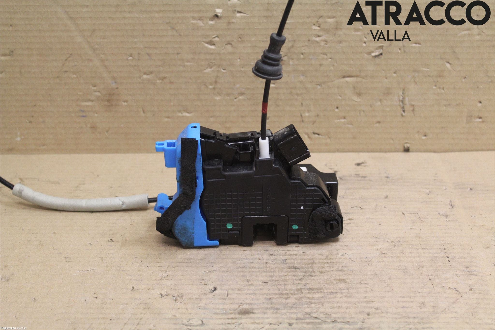 Kia CEED 12-18 Låskista-Dörrlås