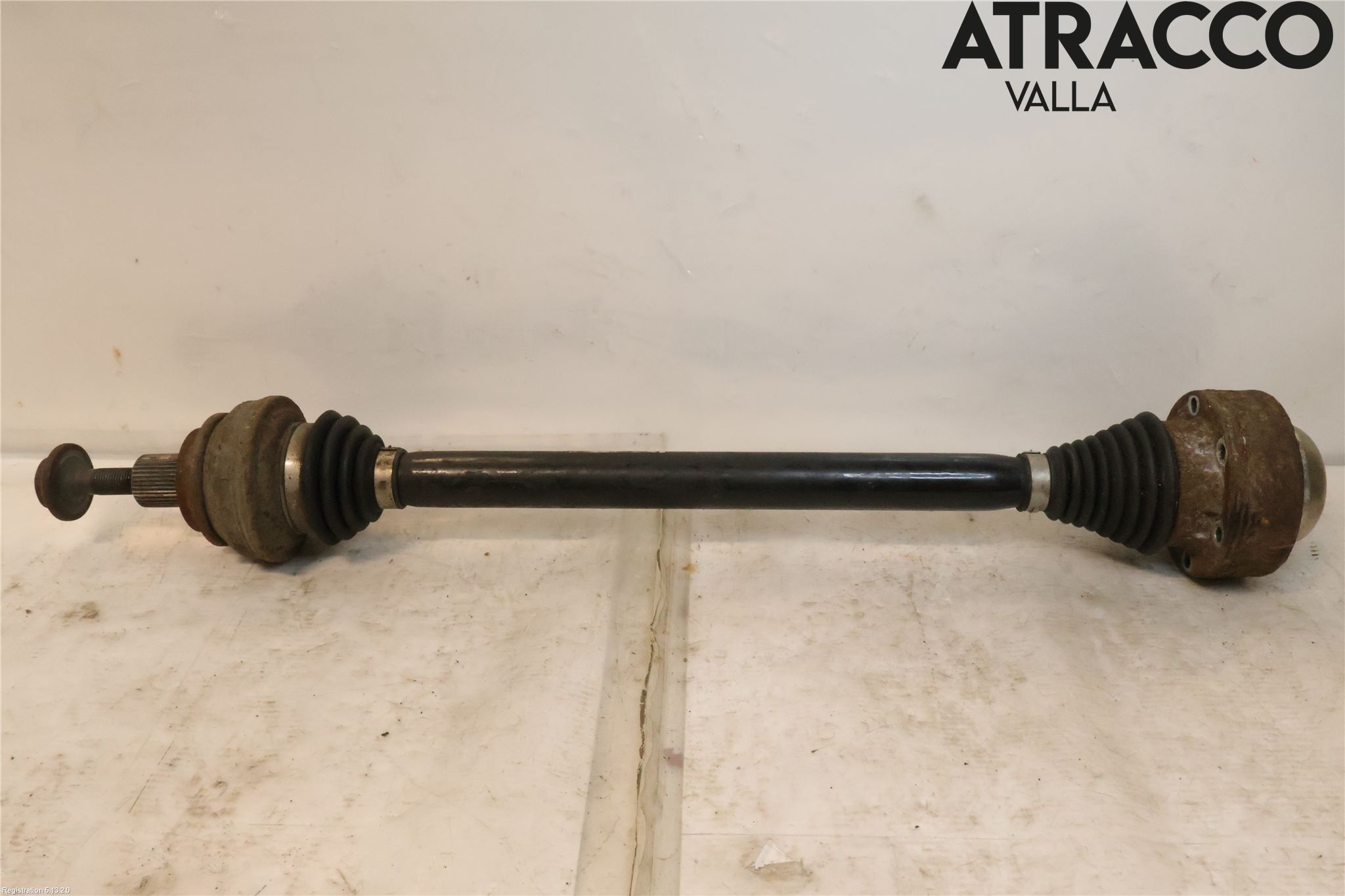 Audi A4/S4 B9 16-19 Drivaxel Bak Vänster