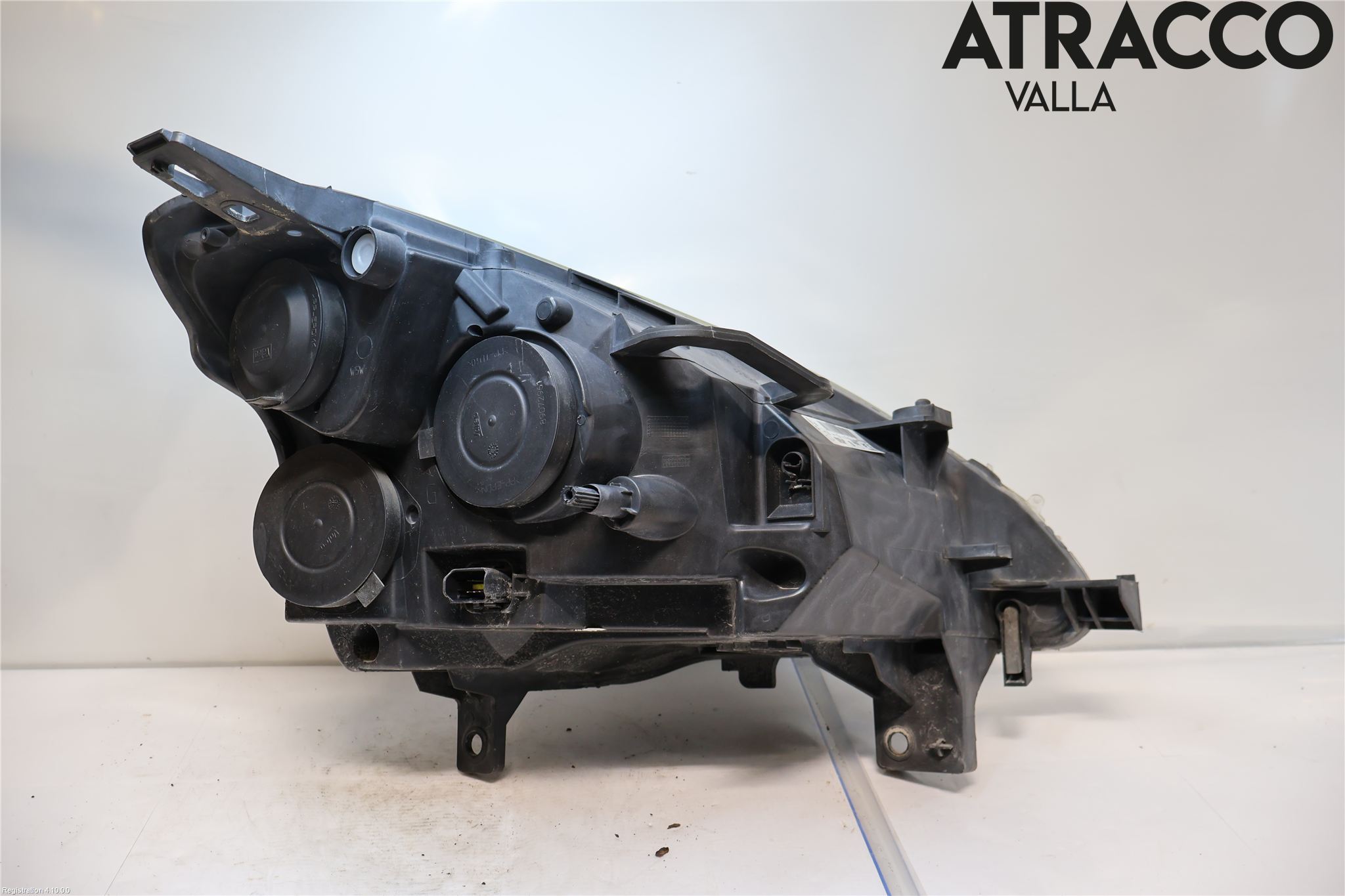 Peugeot PARTNER 08-15 Strålkastare Vänster