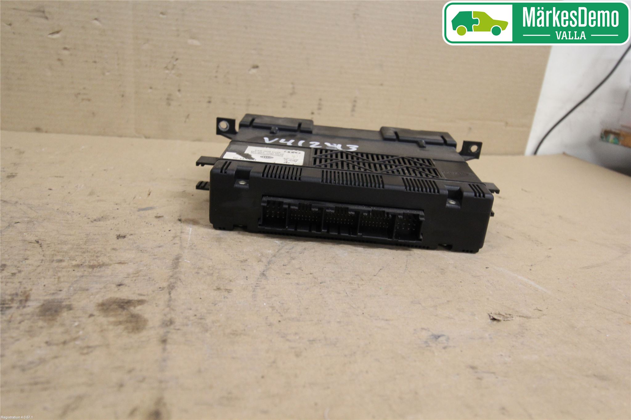 Audi A8/S8 4D 94-02 Ac Styrenhet Ac Manöveren