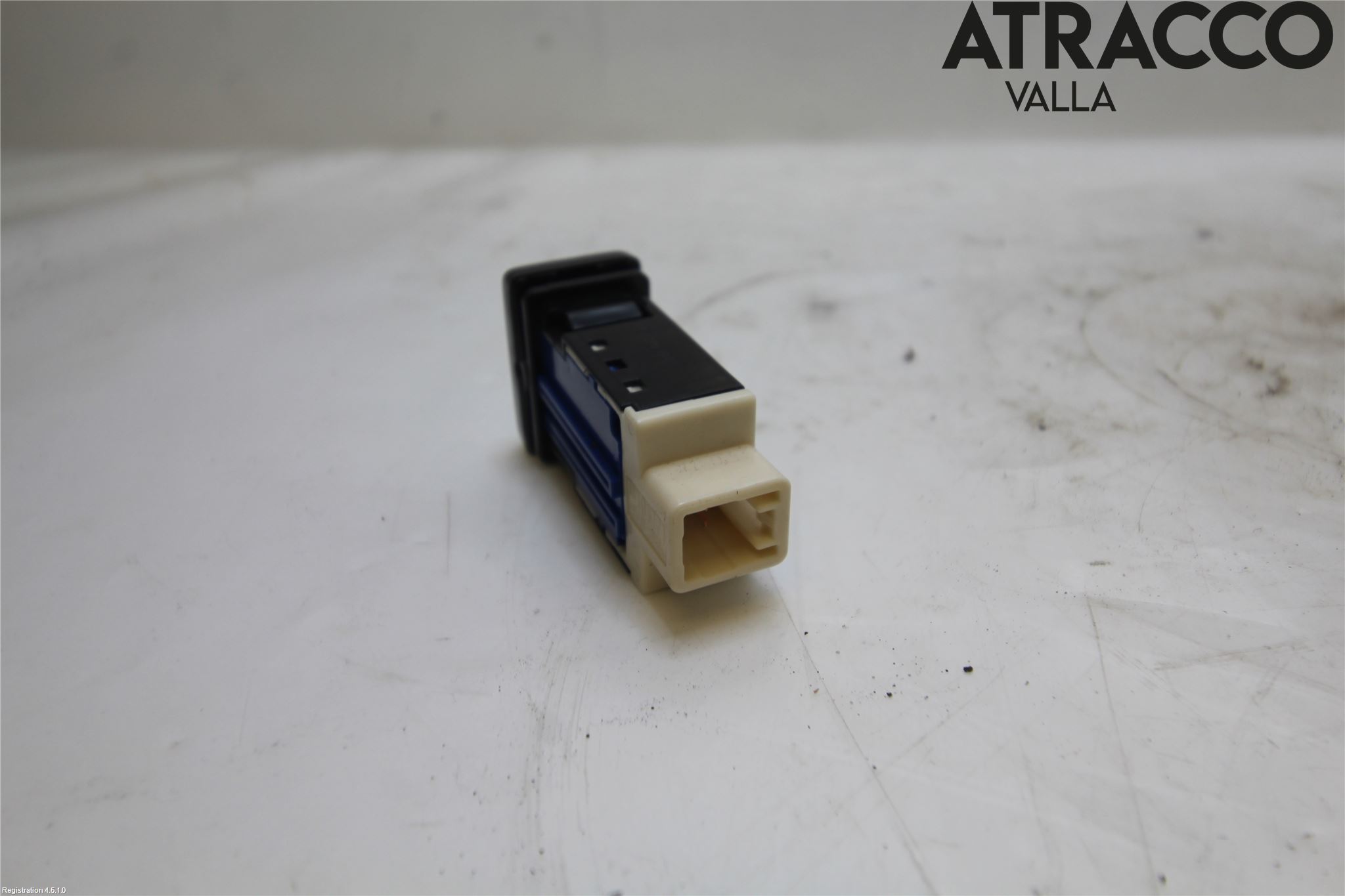 Toyota RAV4 13-18 Strömställare Stolvärme