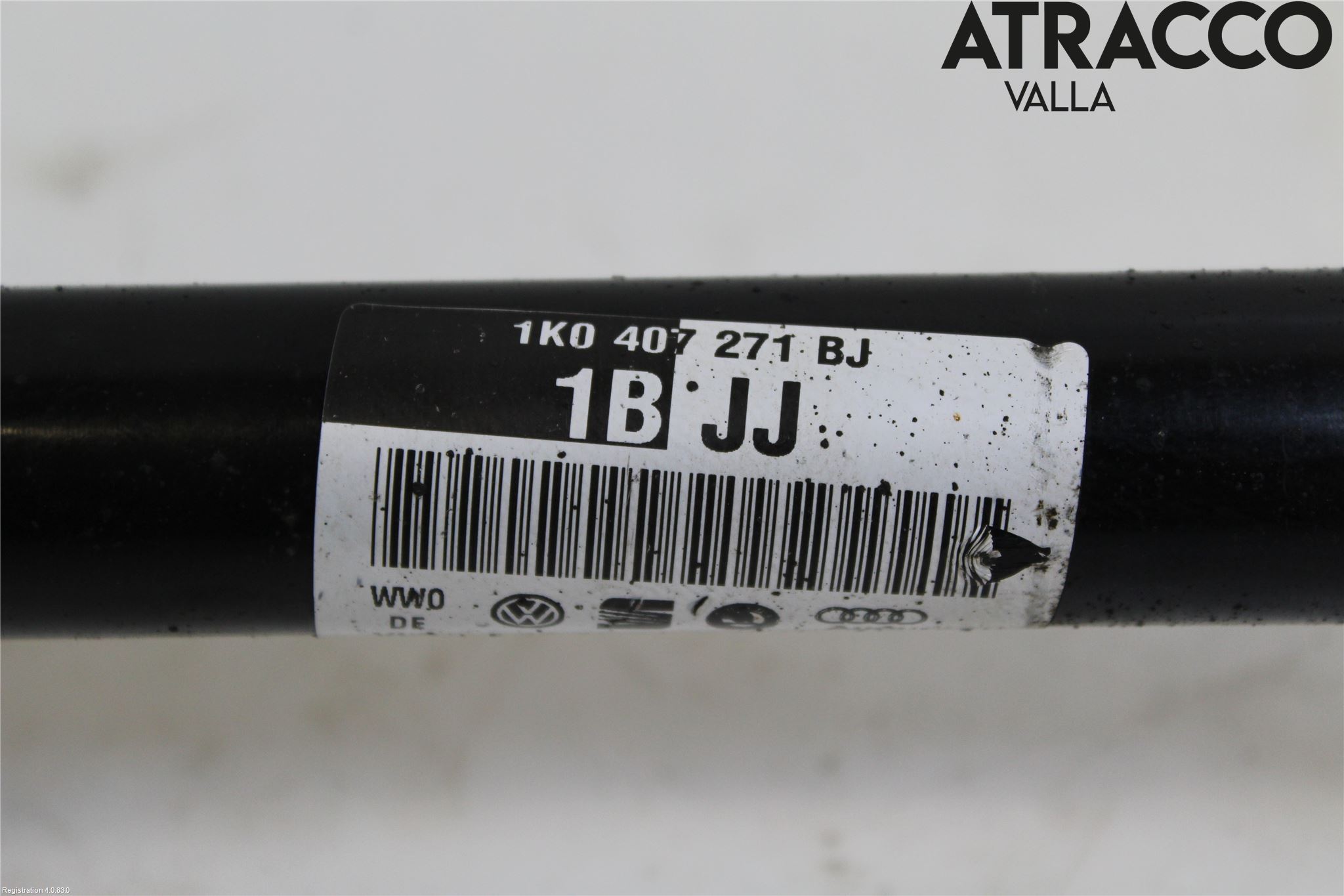 Volkswagen VW PASSAT 11-14 Drivaxel Fram Vänster