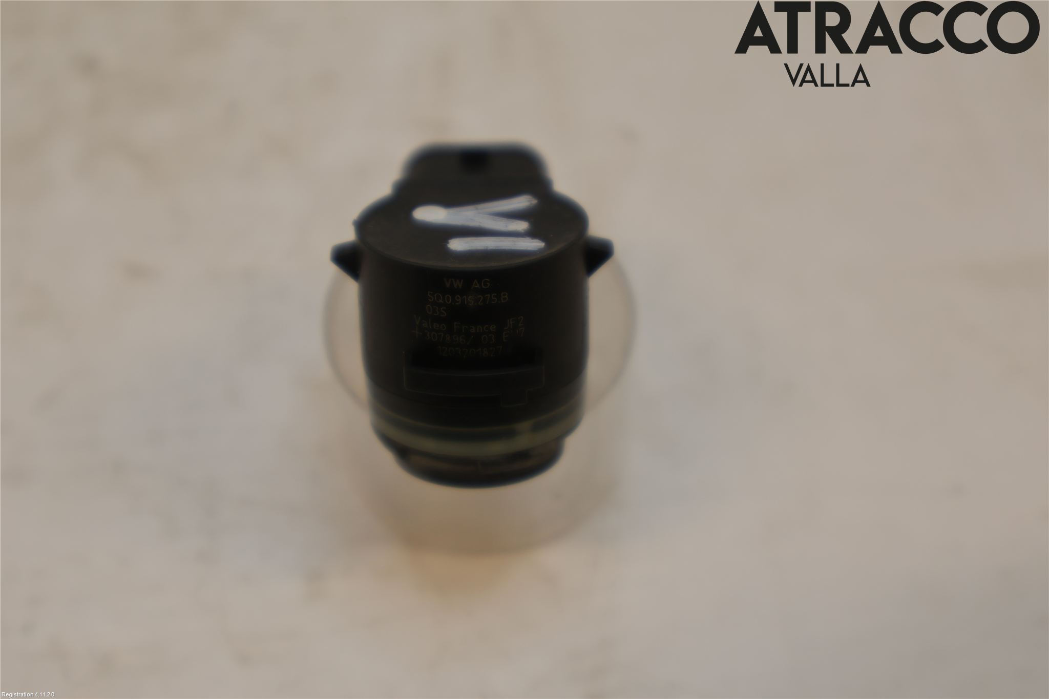 Volkswagen VW PASSAT 15-19 Parkeringshjälp Frontsensor