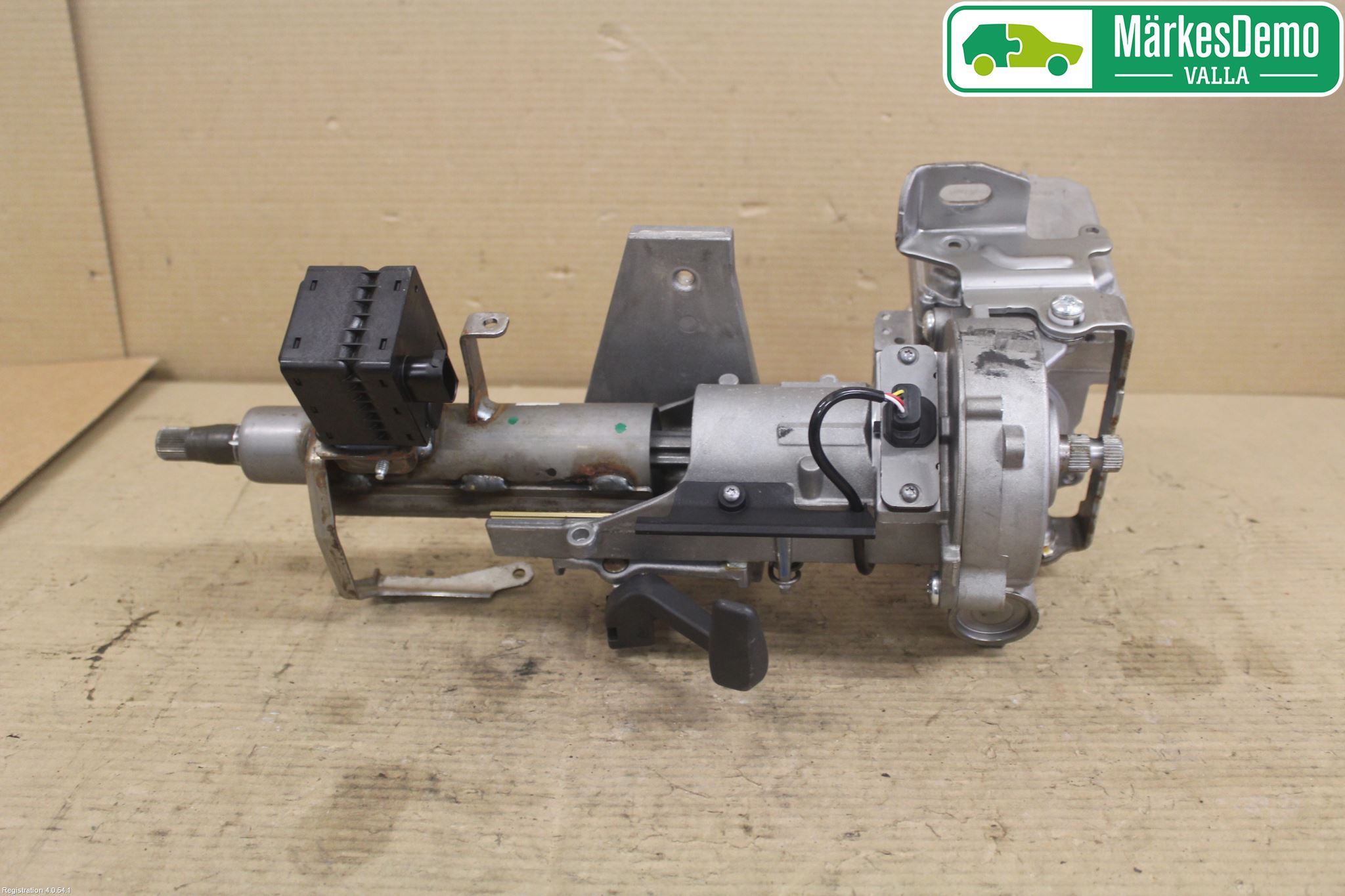 Renault CLIO IV 12-16 Rattaxelagg Med Inb Servo