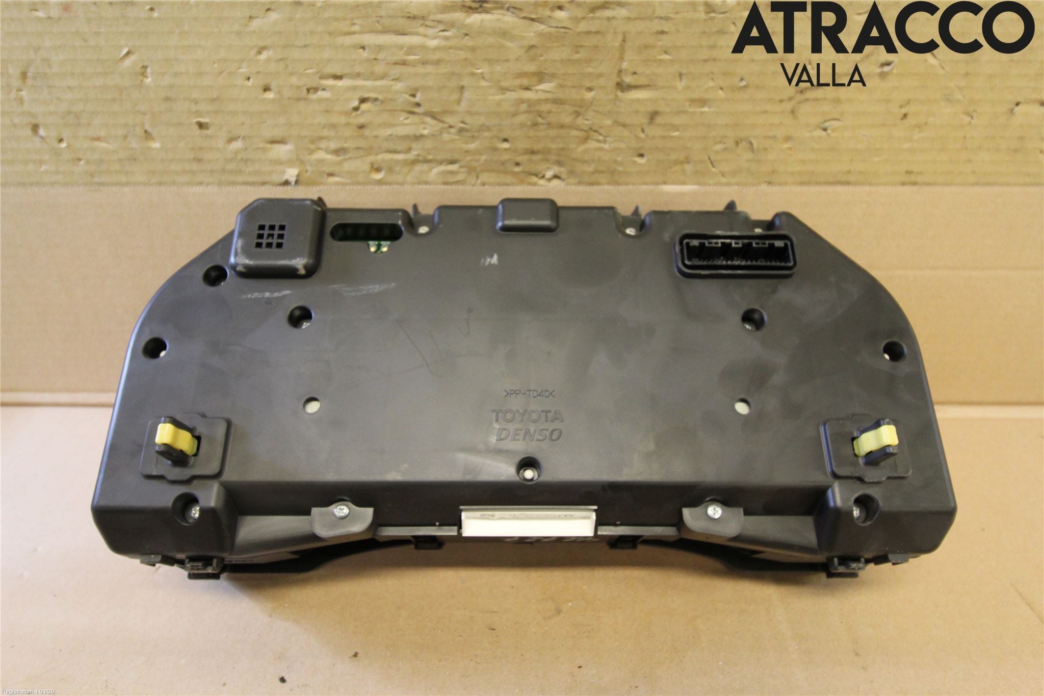 Toyota AVENSIS 09-15 Instrument Komb