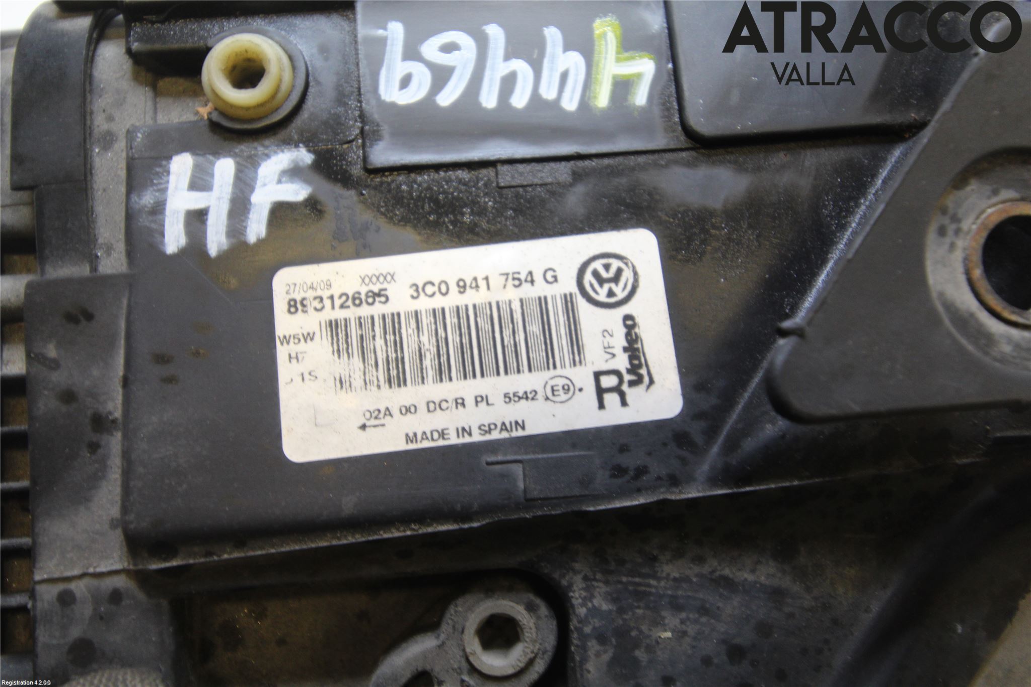 Volkswagen VW PASSAT 05-11 Strålkastare Höger