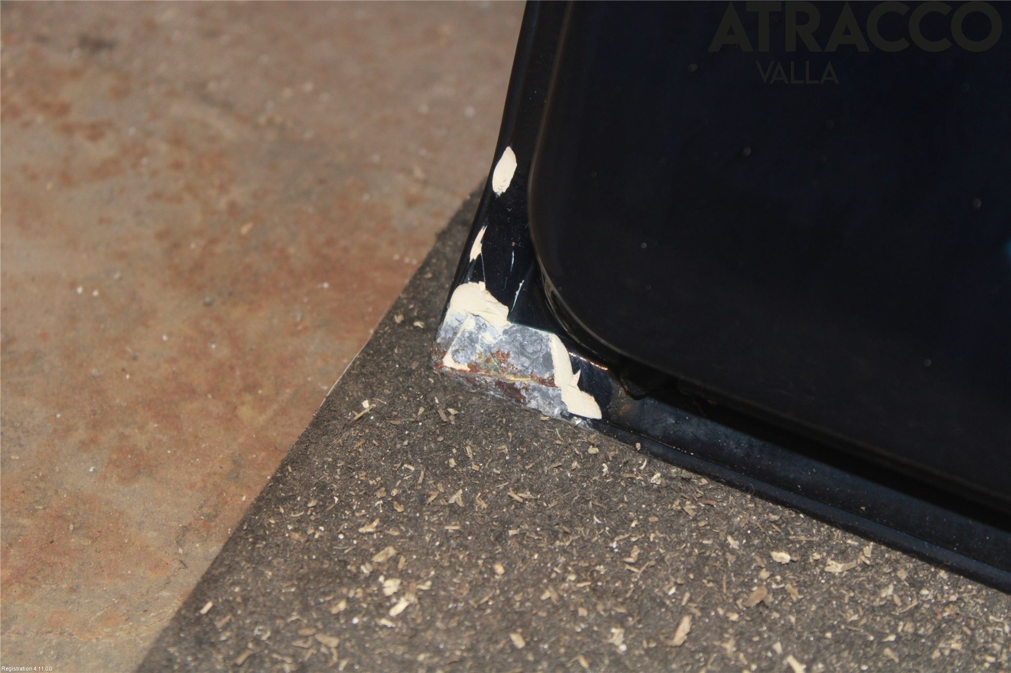 BMW 5 E60/61 Sed/Tou 02-10 Dörr Fram Vänster