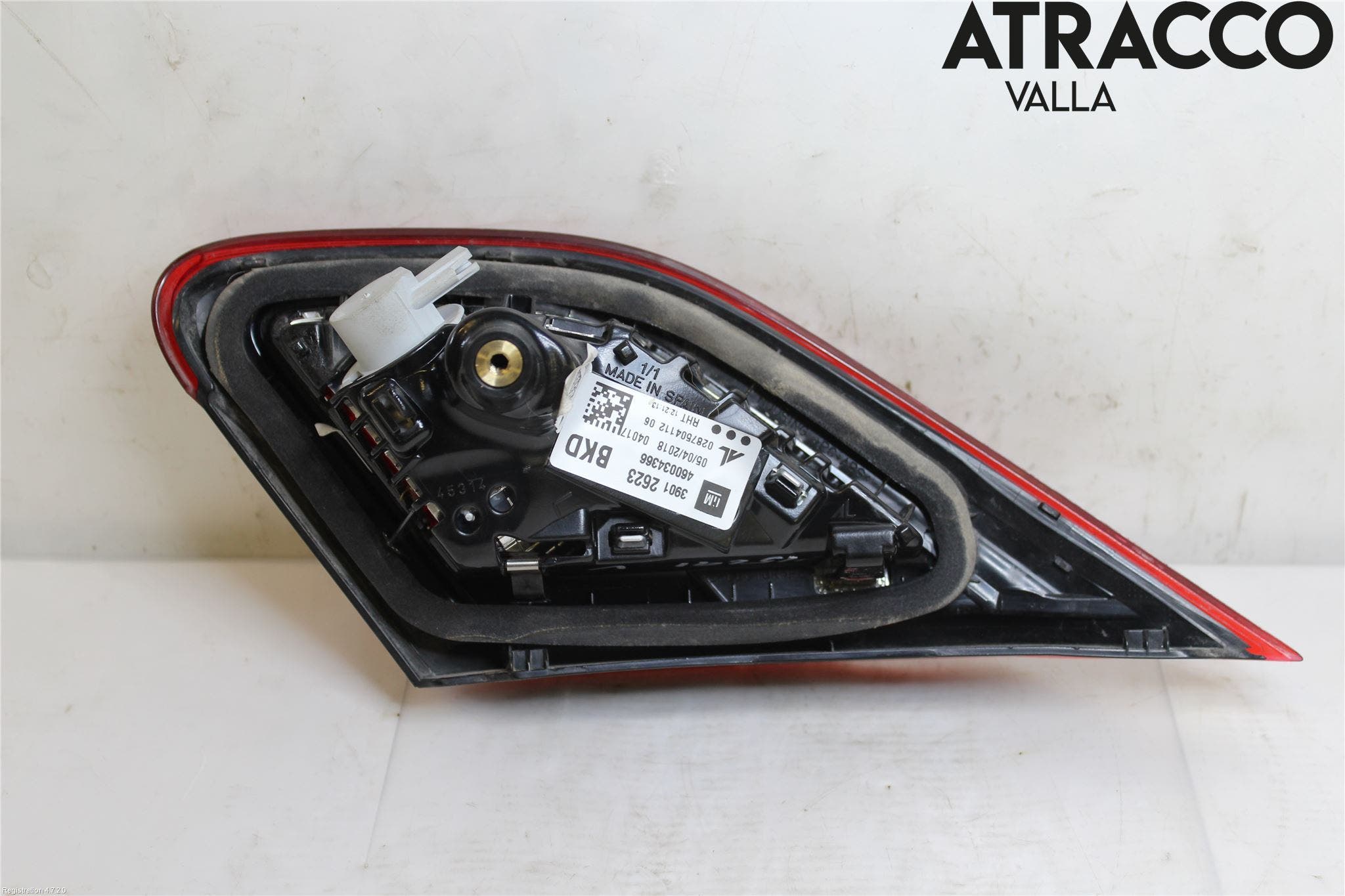 Opel CORSA E 15-19 Bakljus Lucka Vä