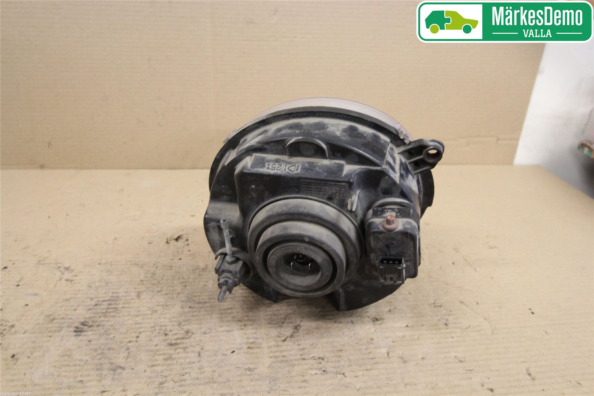 Jeep CHEROKEE Strålkastare Vänster