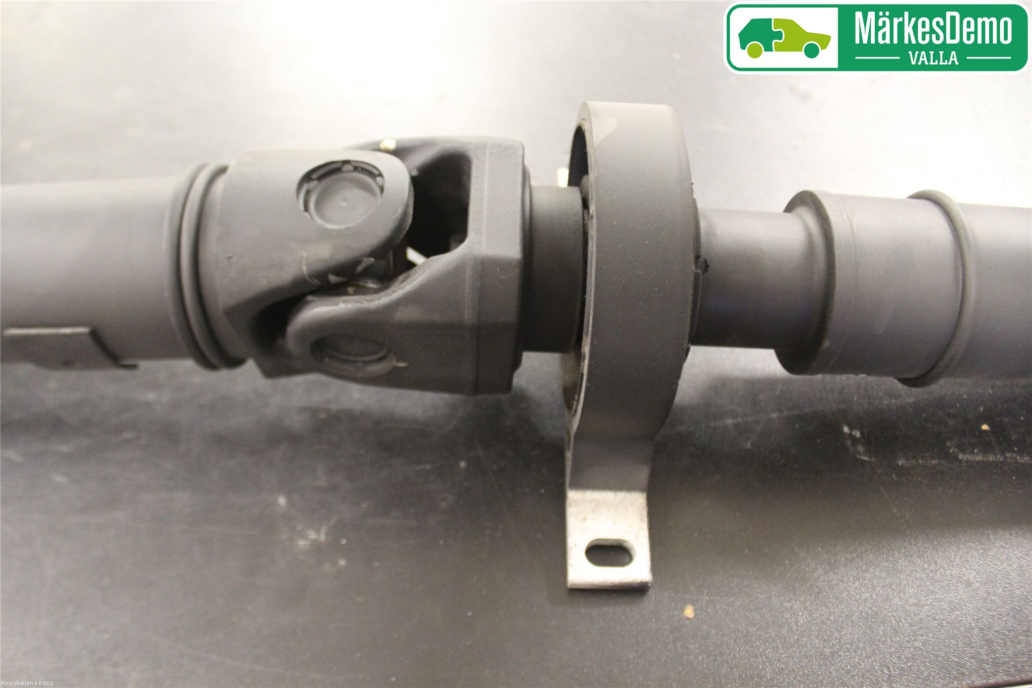 BMW 5 E60/61 Sed/Tou 02-10 Mellanaxel Komp
