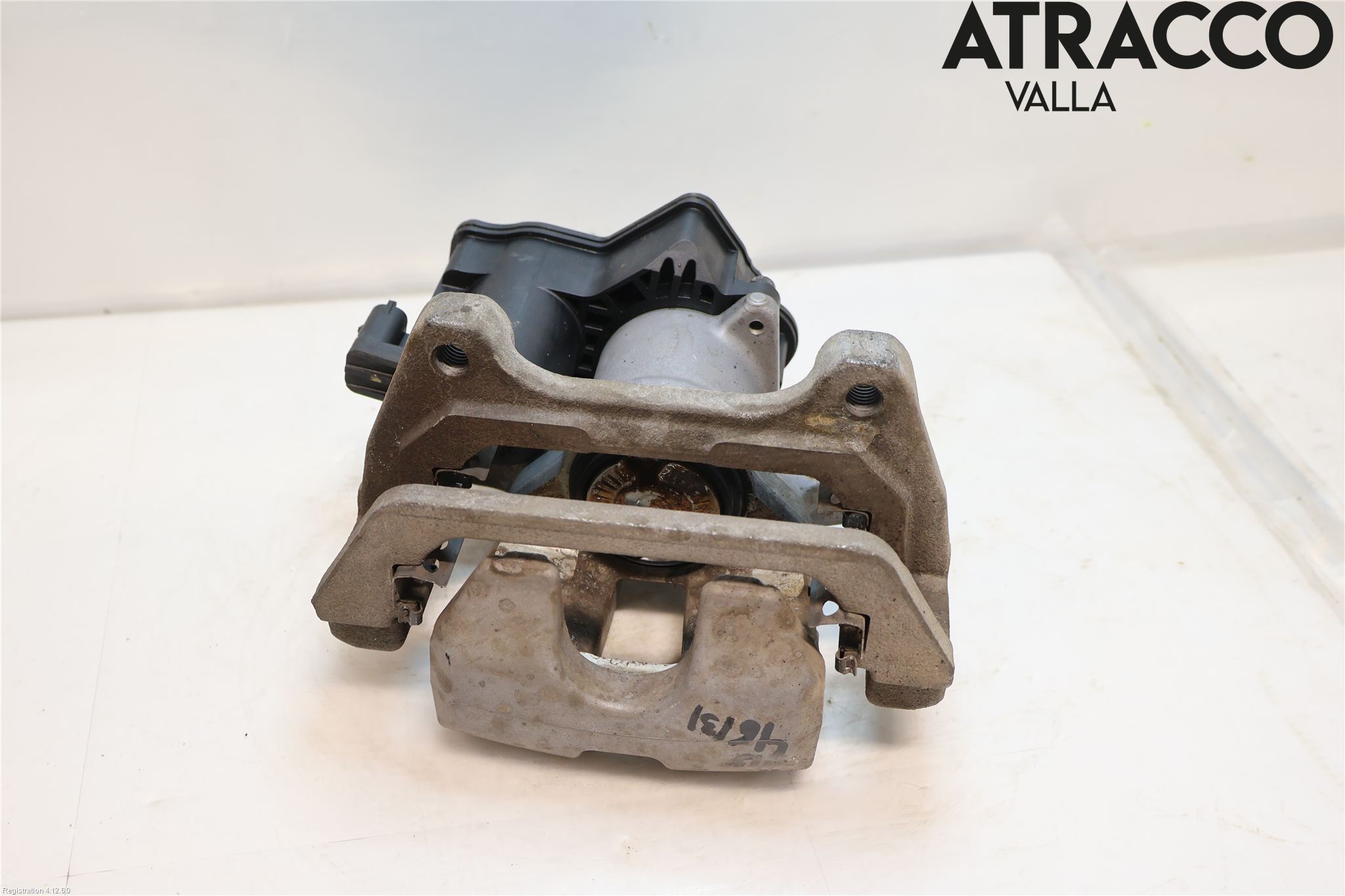 Tesla MODEL Y 21- Bromsok Bak Höger