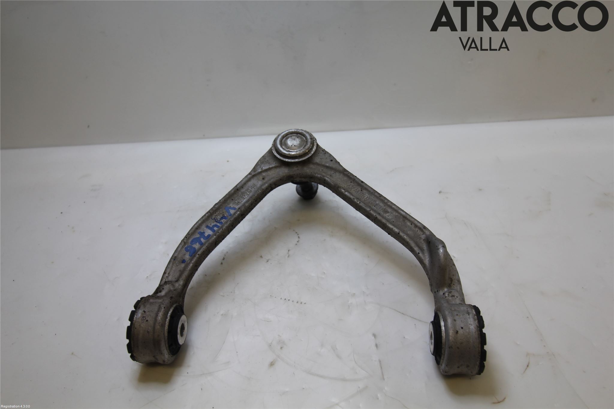 Volvo V60 19- Bärarm Fram Övre Hö