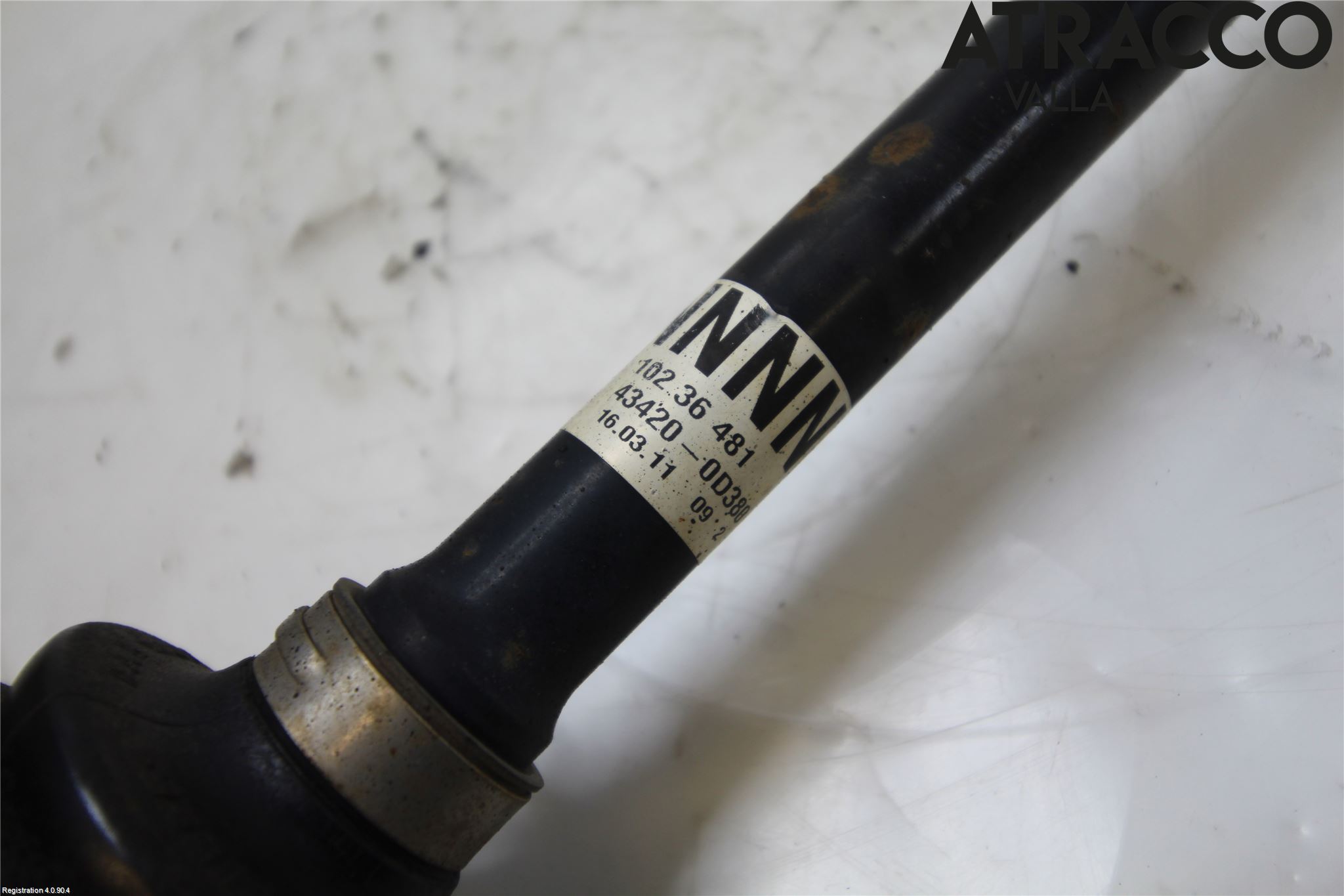 Toyota YARIS XP90 06-11 Drivaxel Fram Vänster