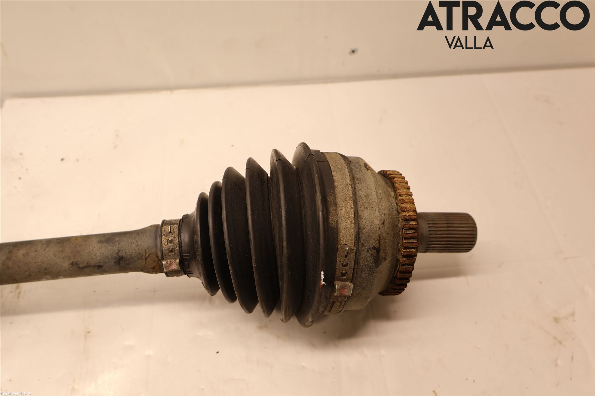 Volvo XC70 01-04 Drivaxel Fram Höger