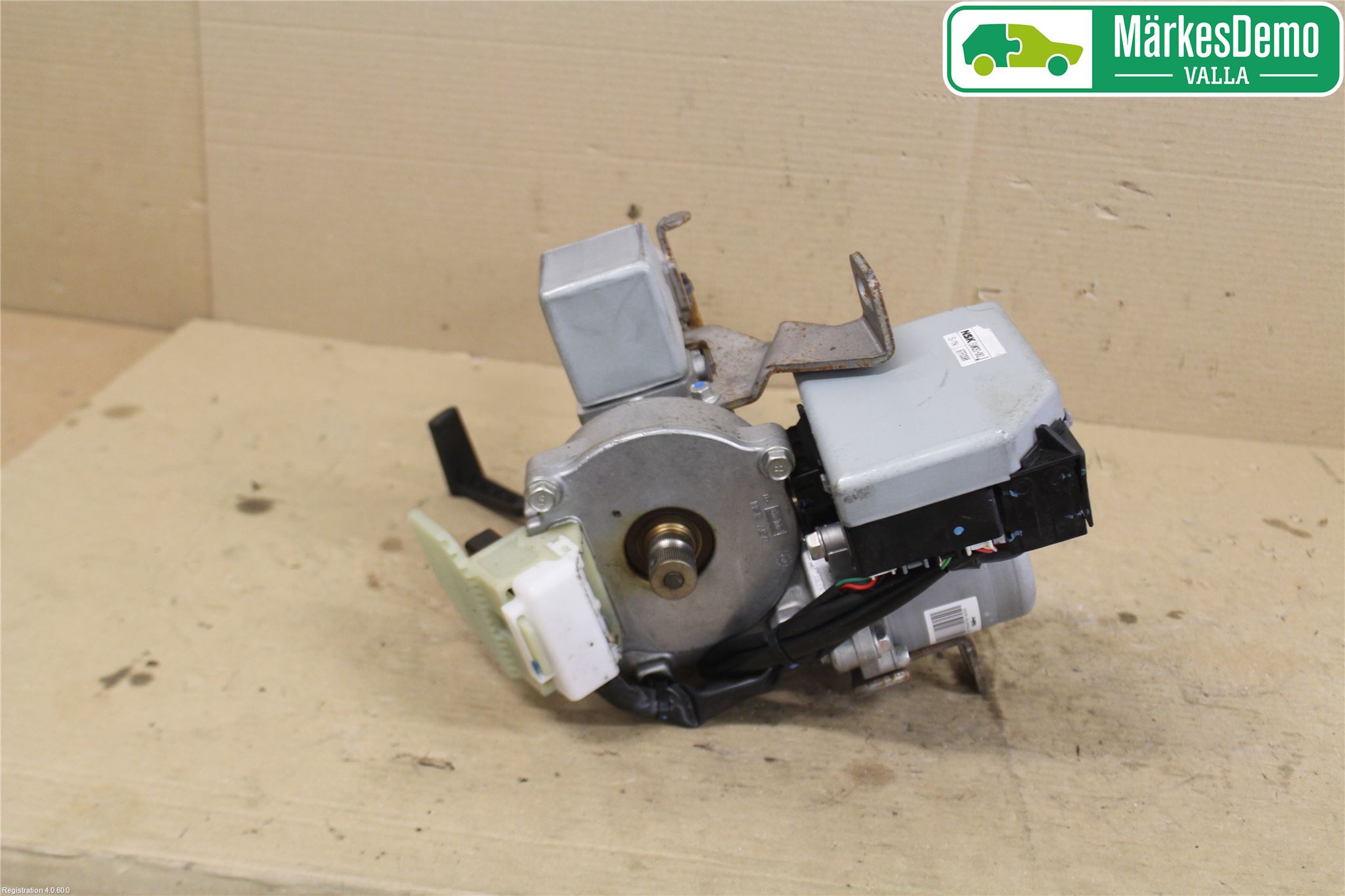 Renault MEGANE III 09-15 Rattaxelagg Med Inb Servo