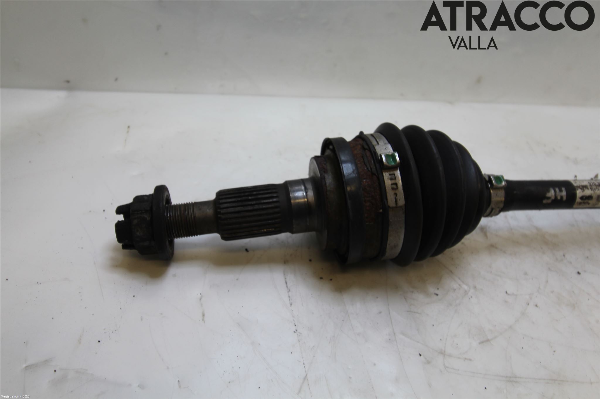 Porsche PANAMERA 09- Drivaxel Fram Vänster