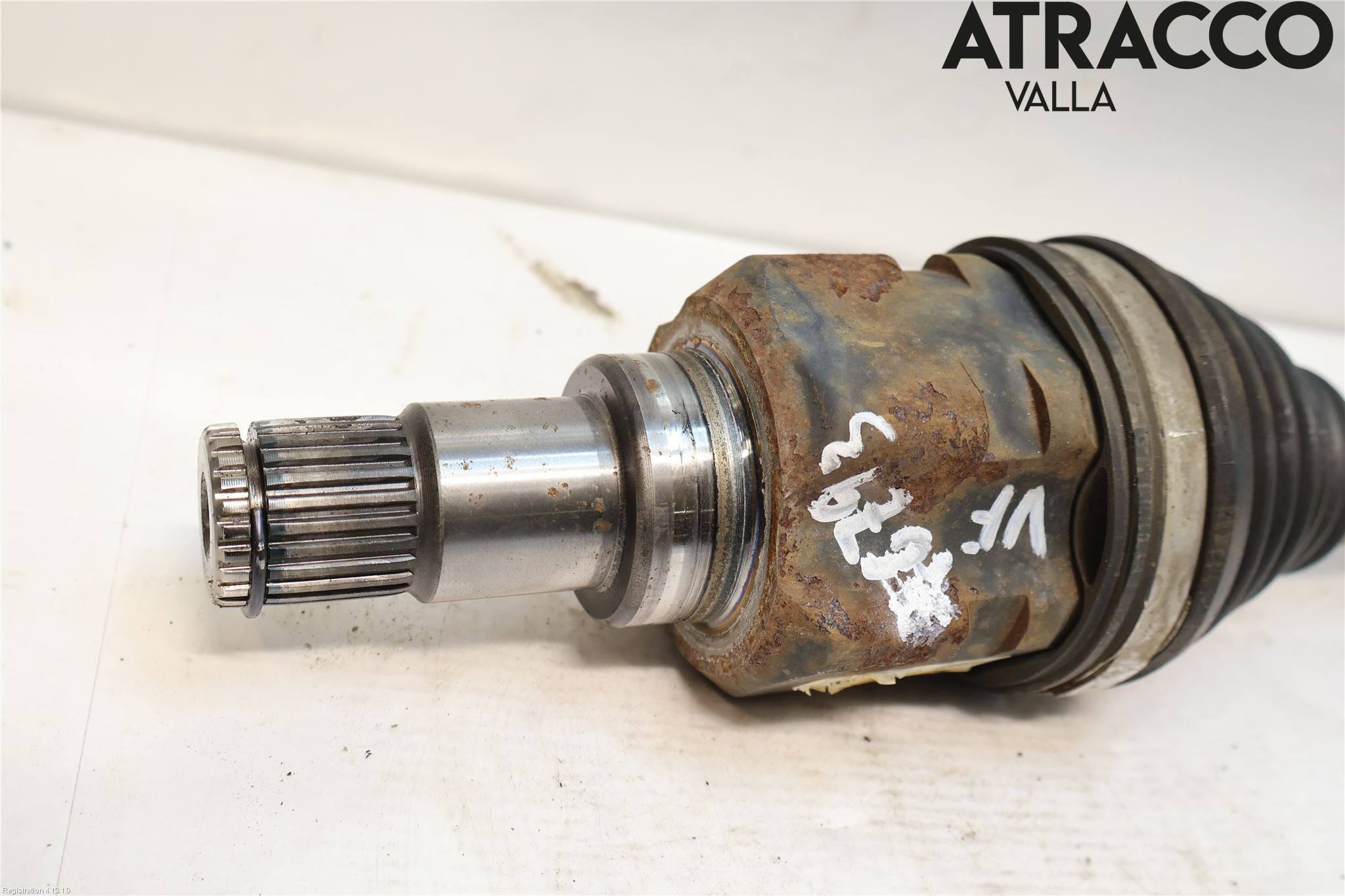 Toyota PRIUS ZVW30 09-20 Drivaxel Fram Vänster