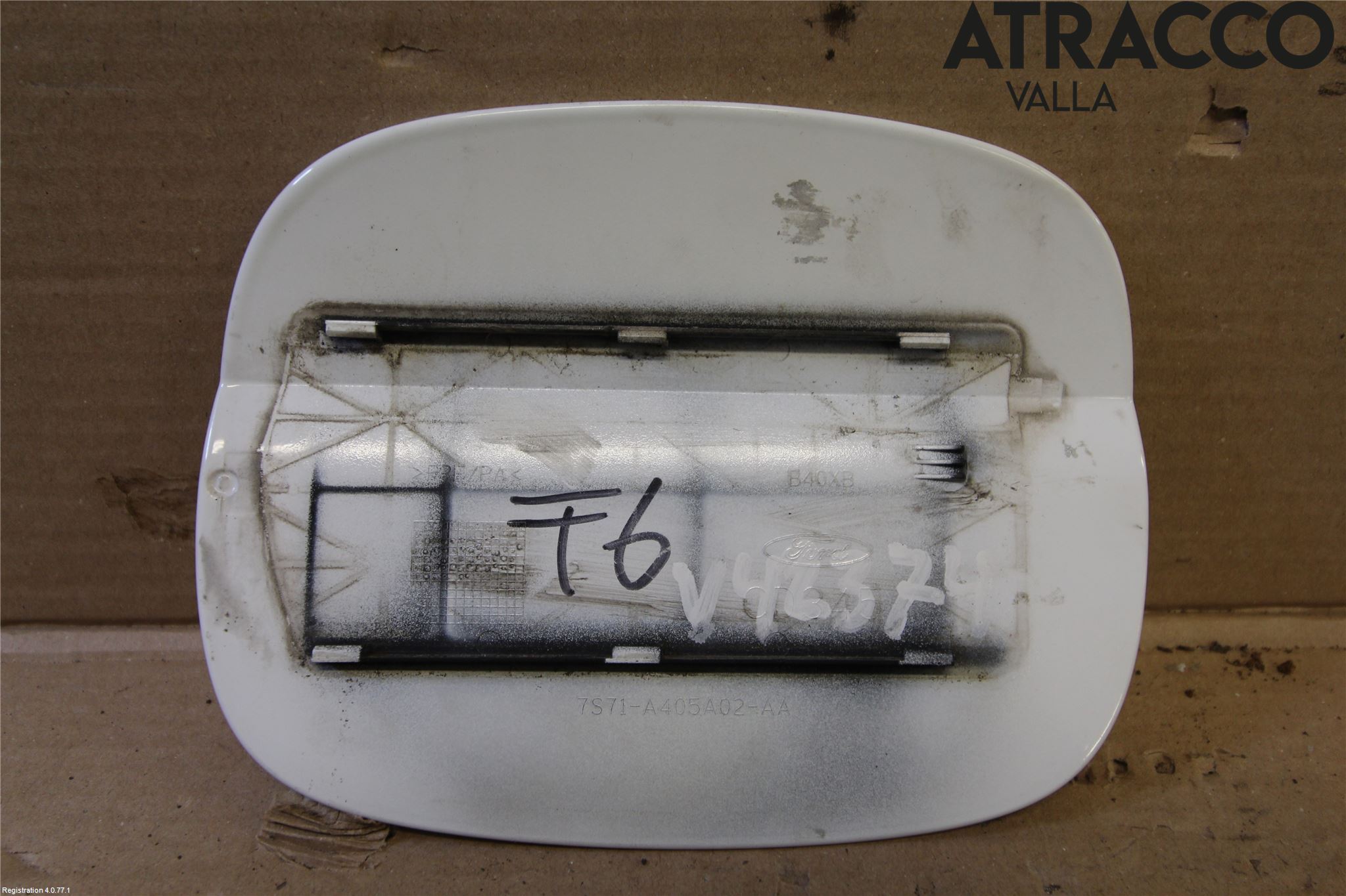 Ford MONDEO 07-15 Tanklucka