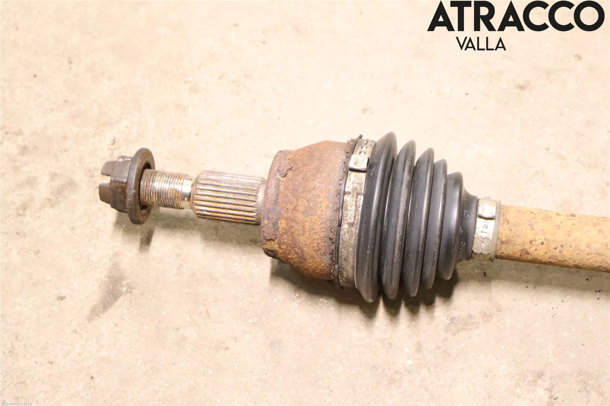 Ford FOCUS 11-14 Drivaxel Fram Höger