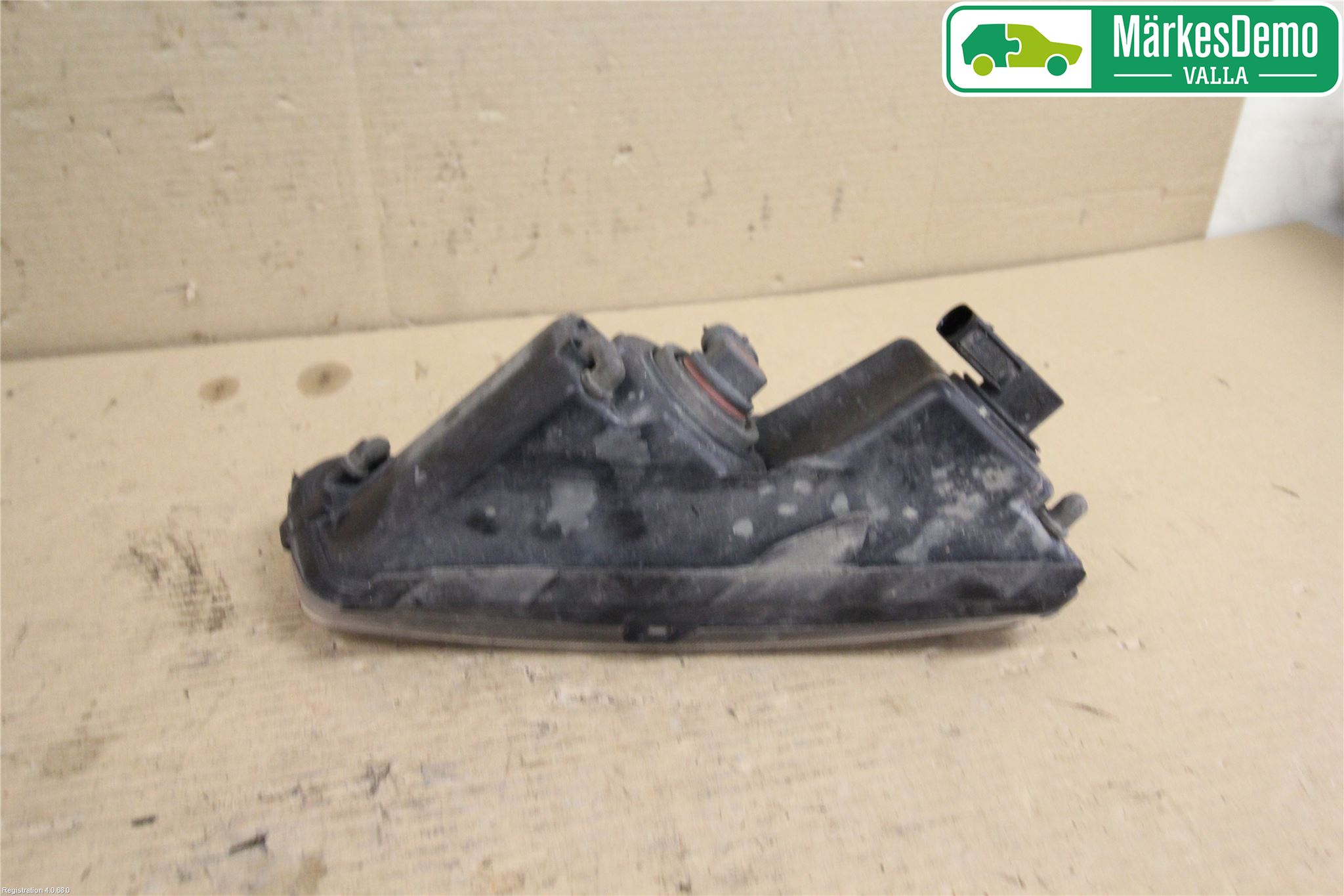 Volkswagen VW POLO 10-17 Dimljus-Varselljus Fram