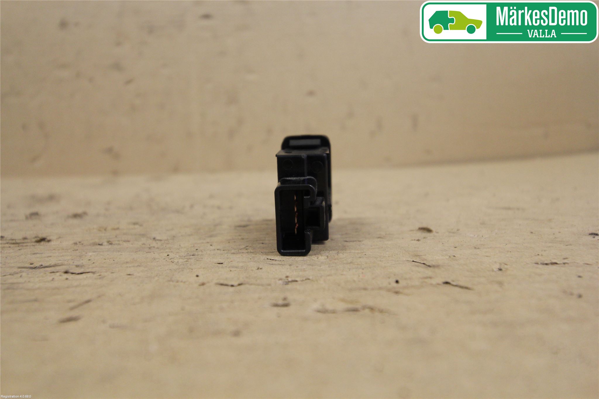 Lexus IS 220d/250/350 06-13 Strömställare Strålkastartork