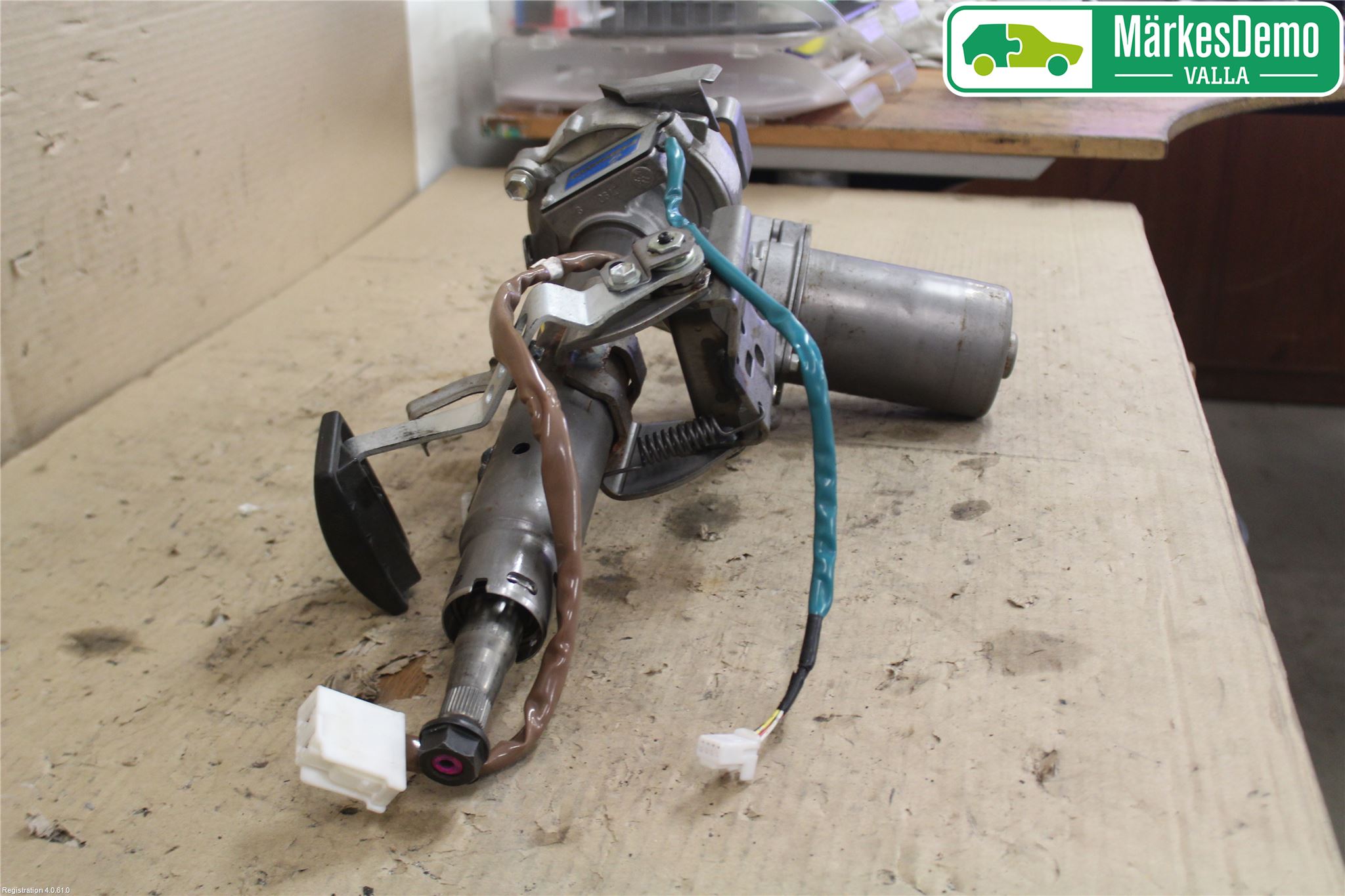Toyota PRIUS NWH20 04-08 Rattaxelagg Med Inb Servo