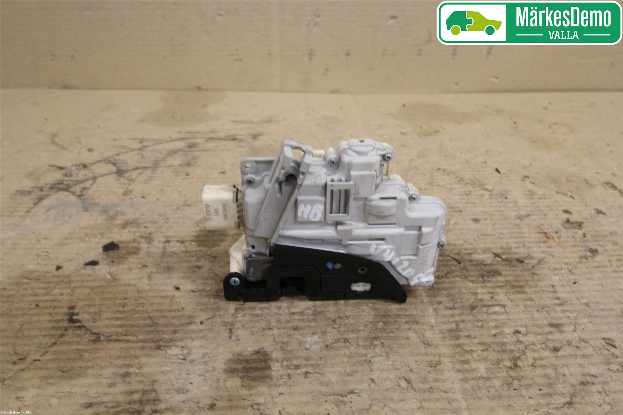 Audi Q7/SQ7 Låskista-Dörrlås