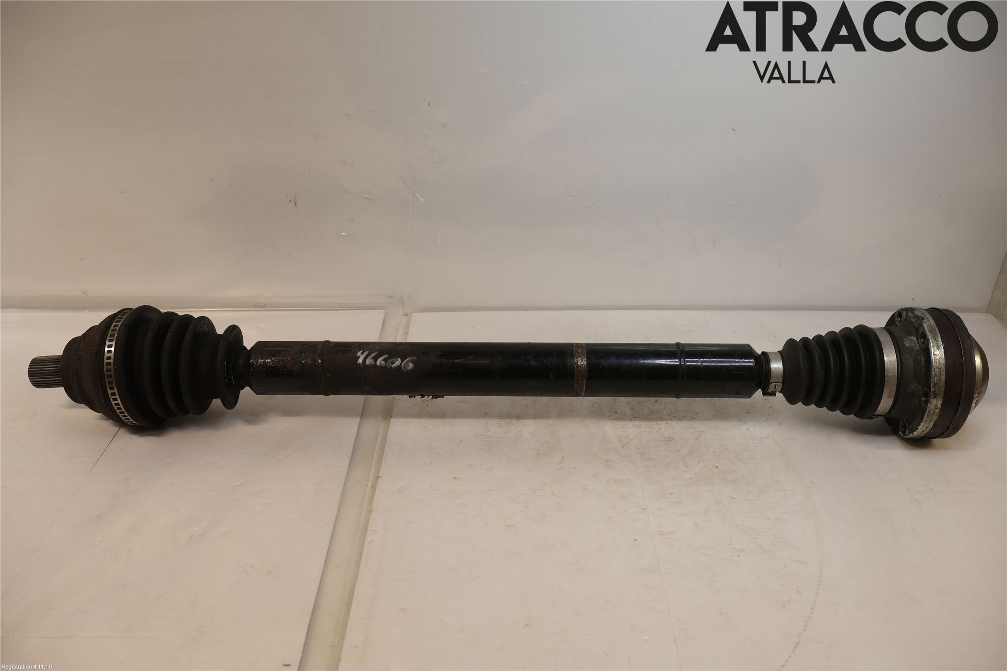 Volkswagen VW PASSAT 11-14 Drivaxel Fram Höger