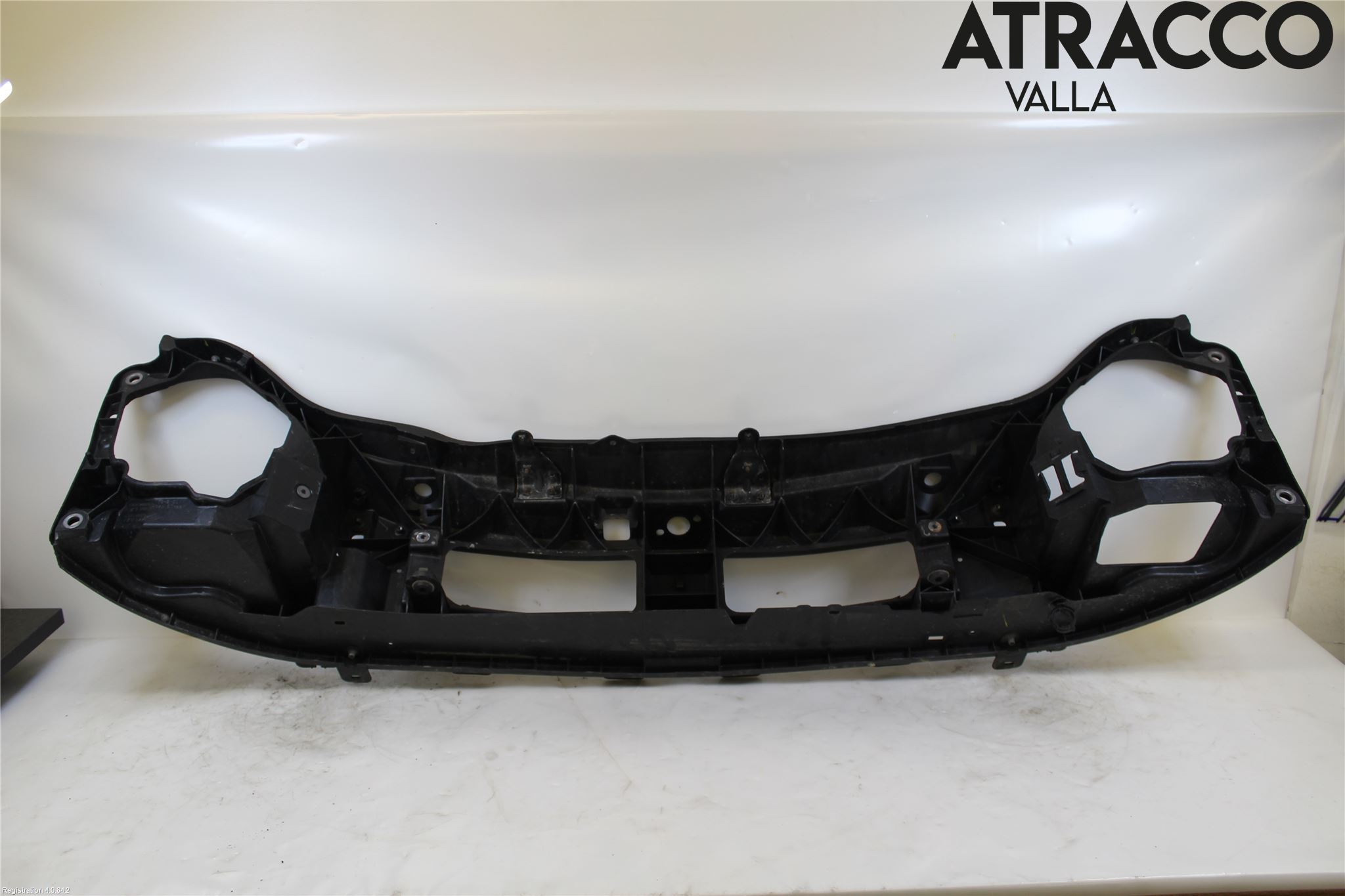 Renault TRAFIC   02-14 Front Huvlåsplåt-Balk