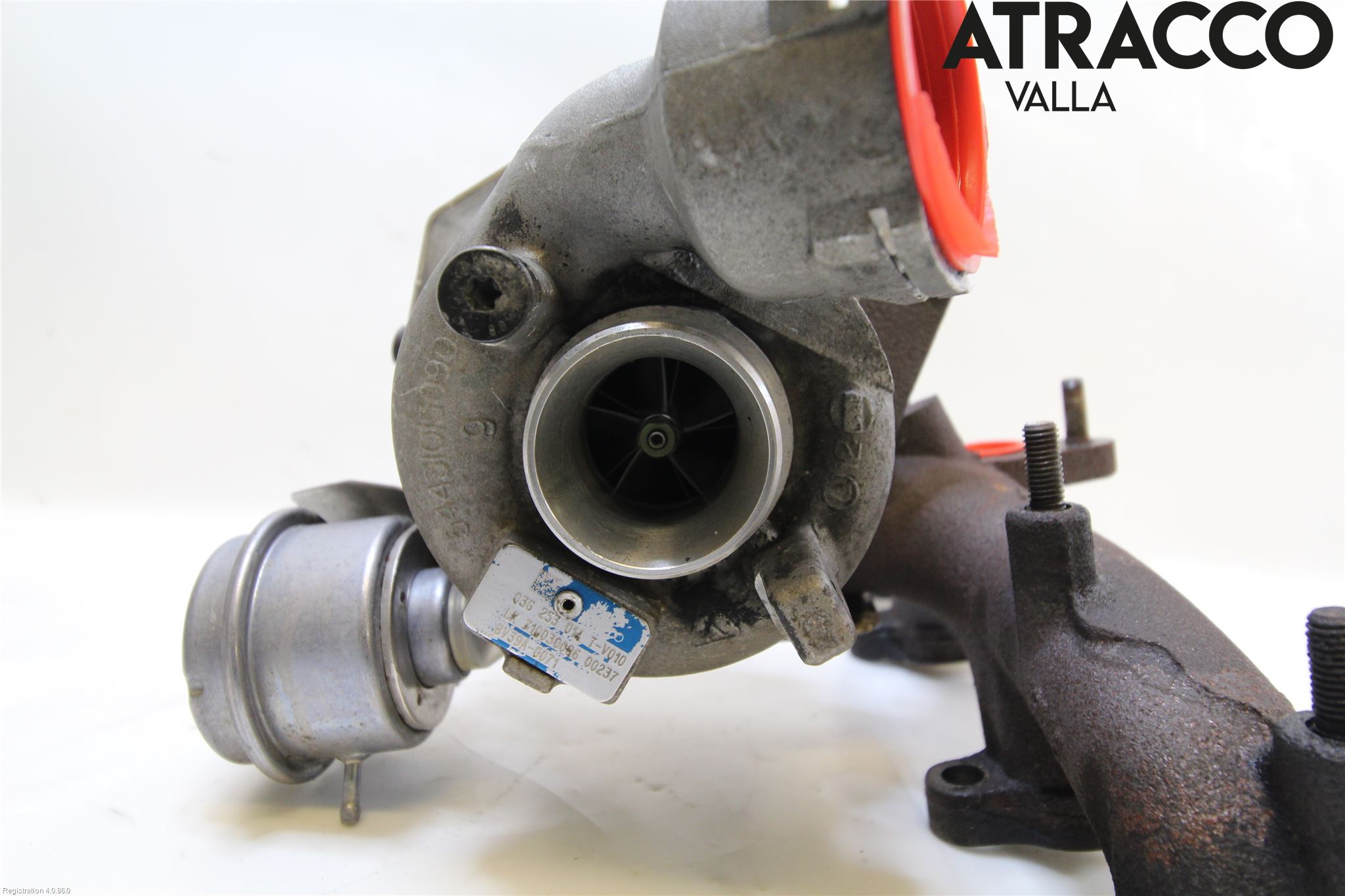 Volkswagen VW CADDY      04-10 Turboaggregat
