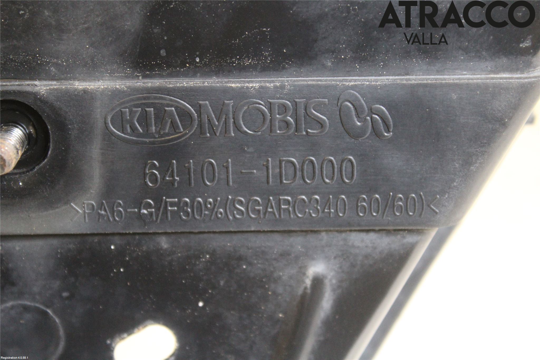 Kia CARENS II 07-12 Frontkorg