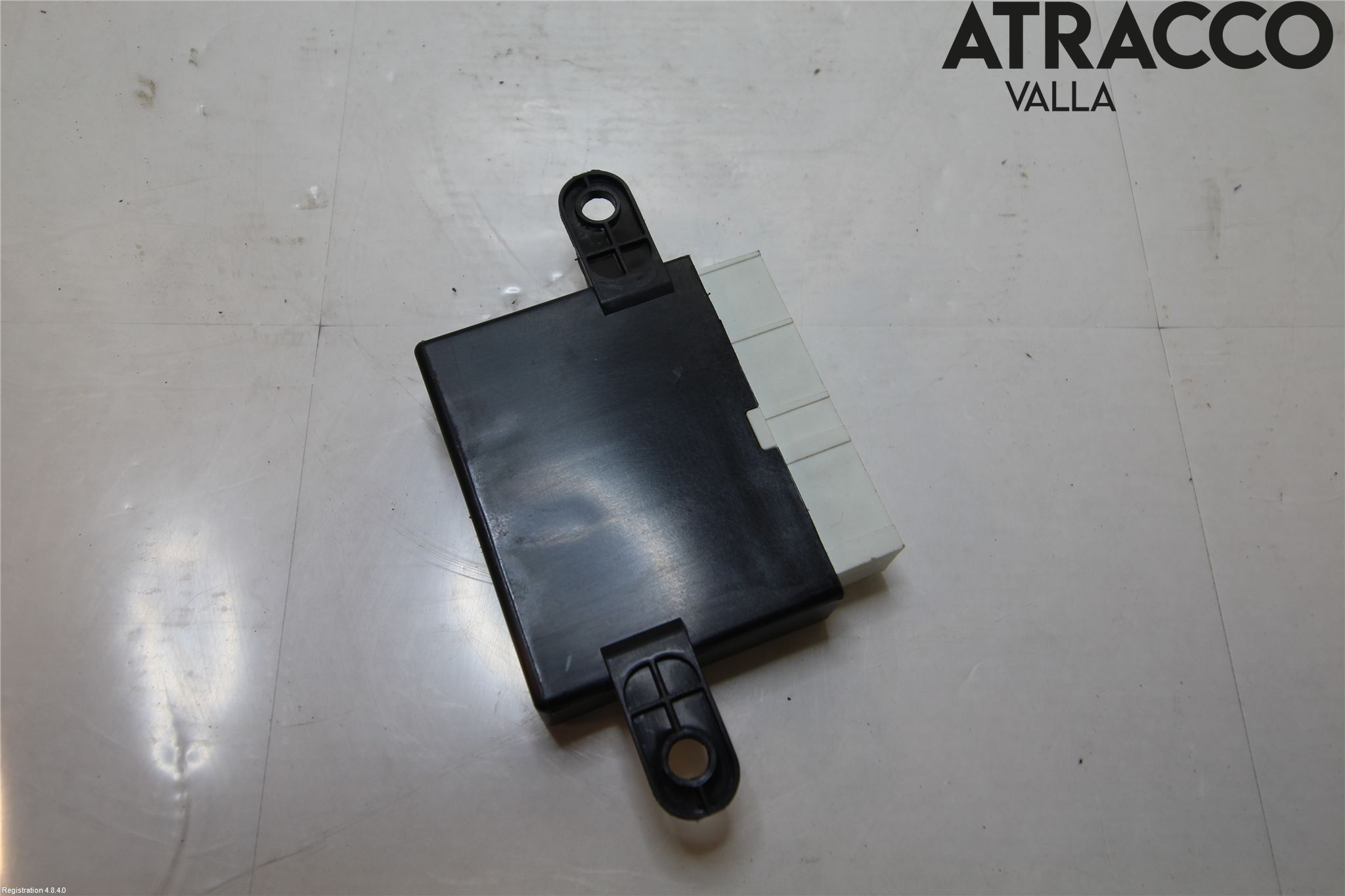 Tesla MODEL X 16- Styrenhet Parkeringshjälp