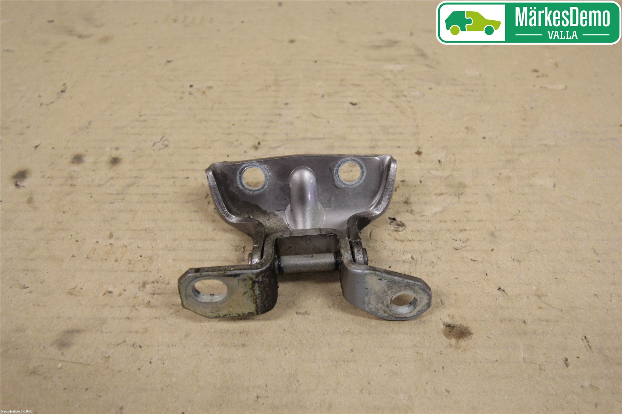 Kia CEED 06-12 Dörrgångjärn