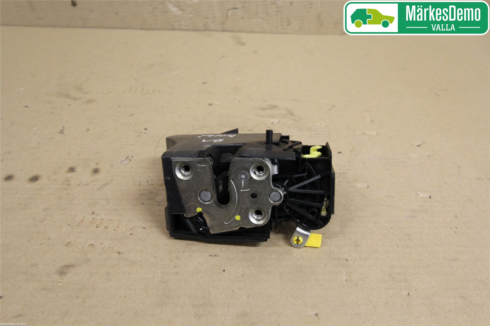 Dacia SANDERO/STEPWAY 13-20 Låskista-Dörrlås