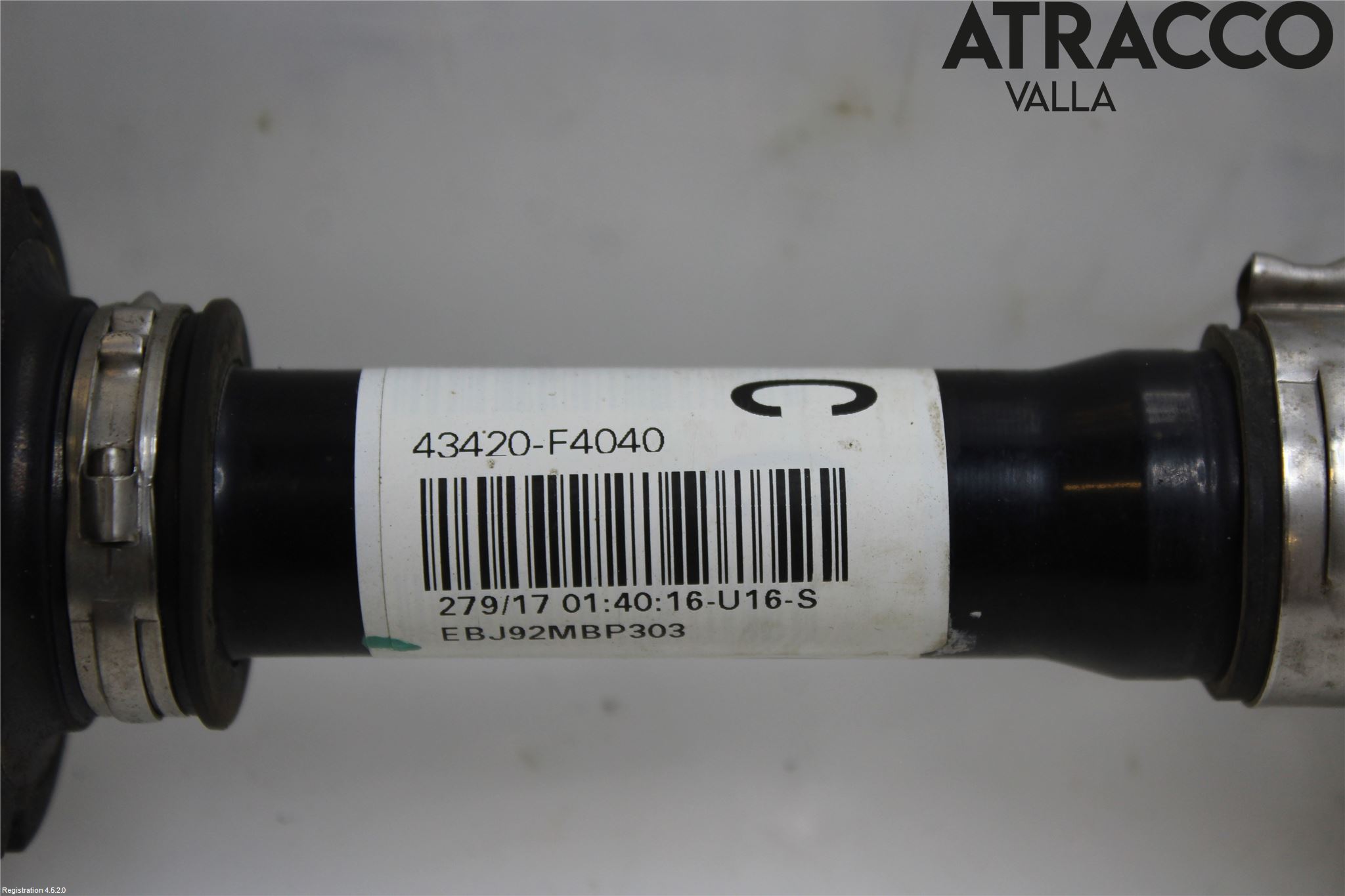 Toyota C-HR 16-23 Drivaxel Fram Vänster