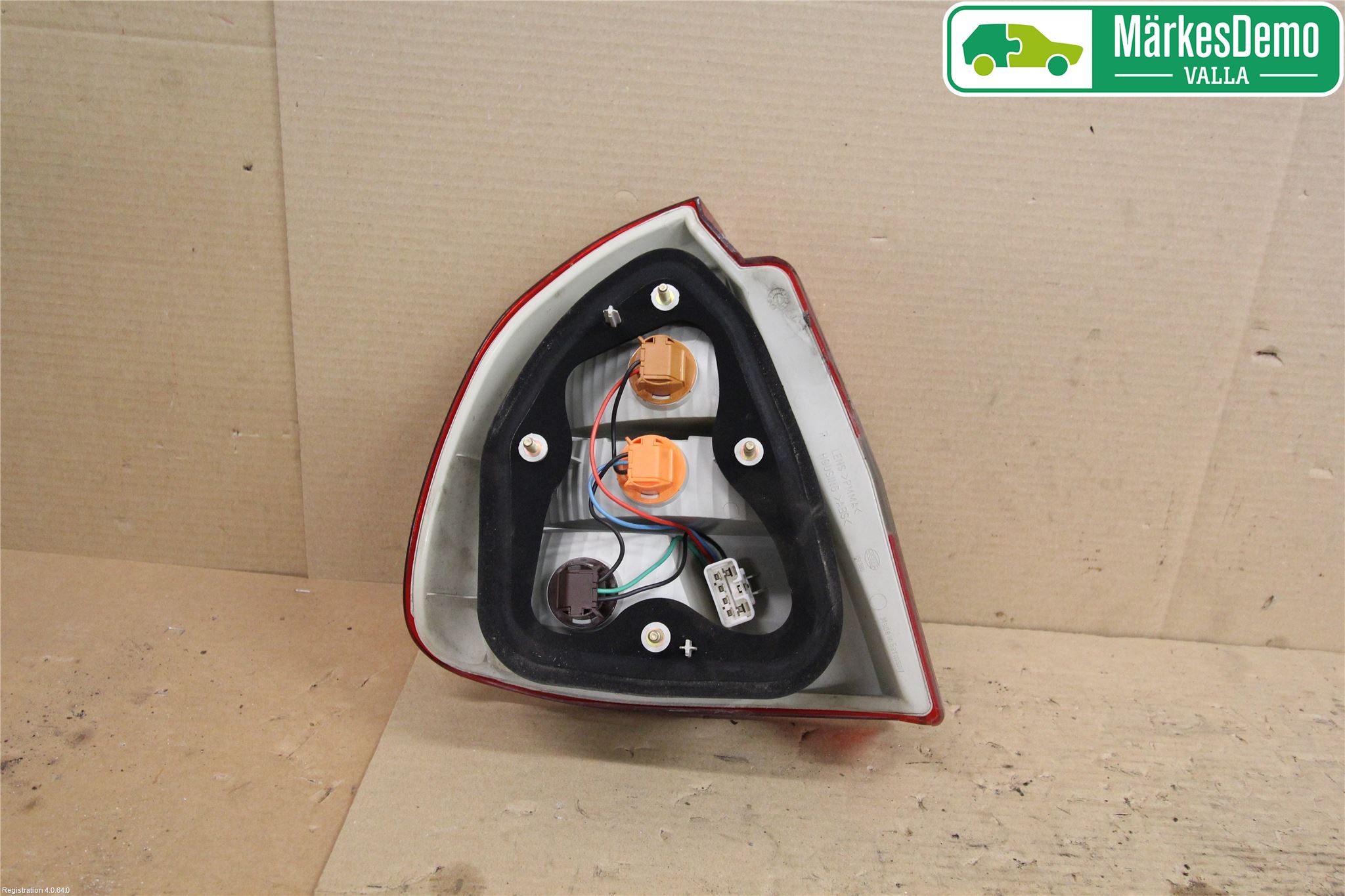 Mitsubishi CARISMA 00-04 Bakljus Höger