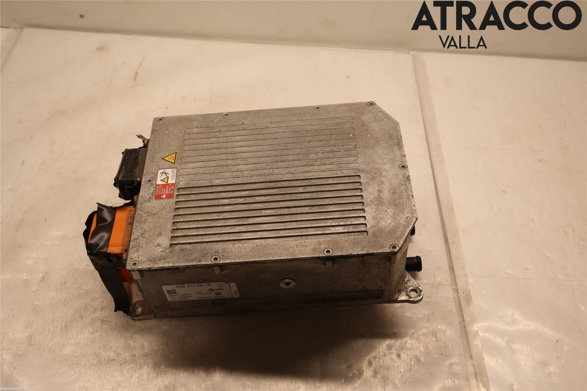 Volkswagen VW TRANSP/CARAVELLE (T6) 16-22 Batteriladdare Högspänning
