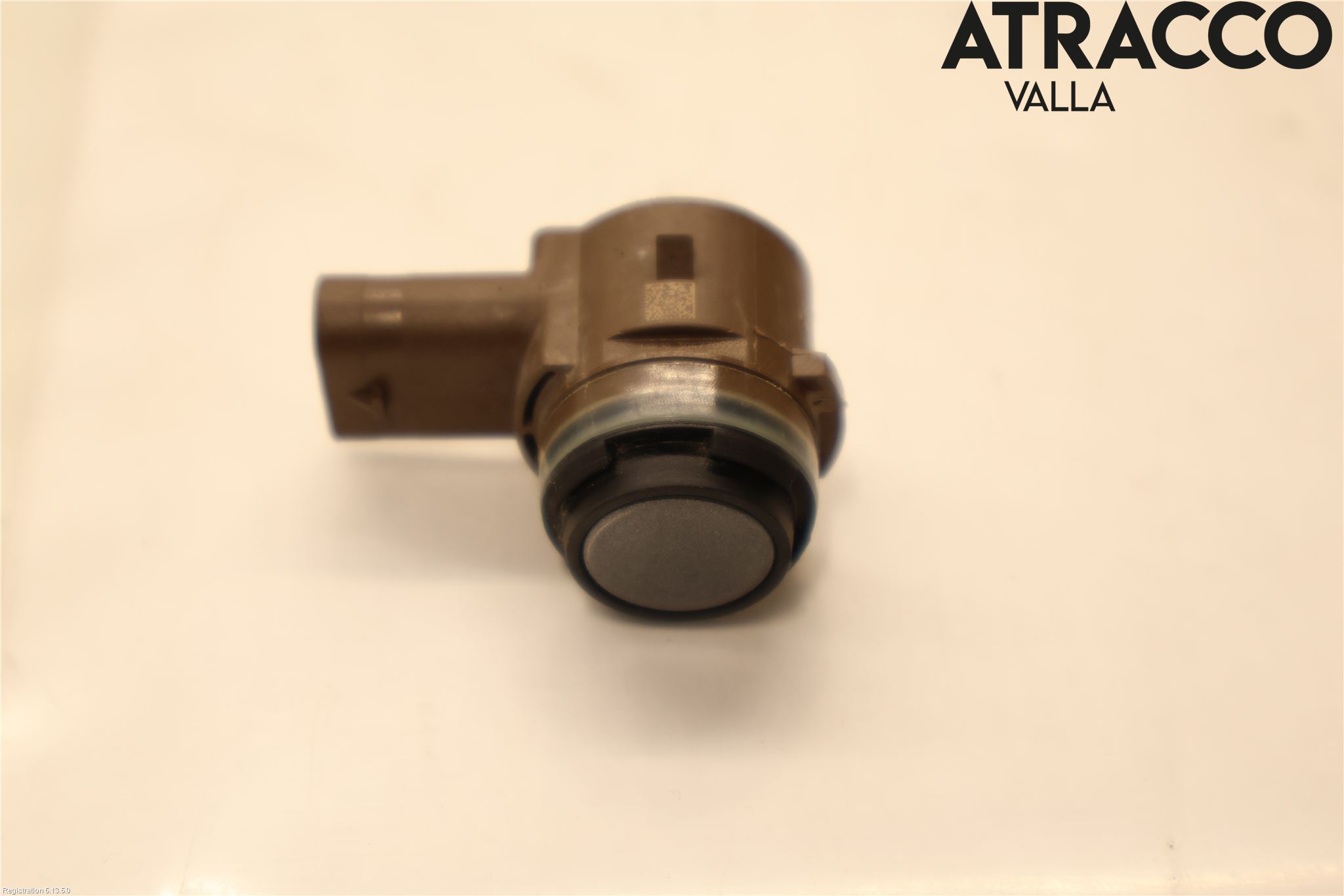 Volkswagen VW TOURAN 16- Parkeringshjälp Frontsensor