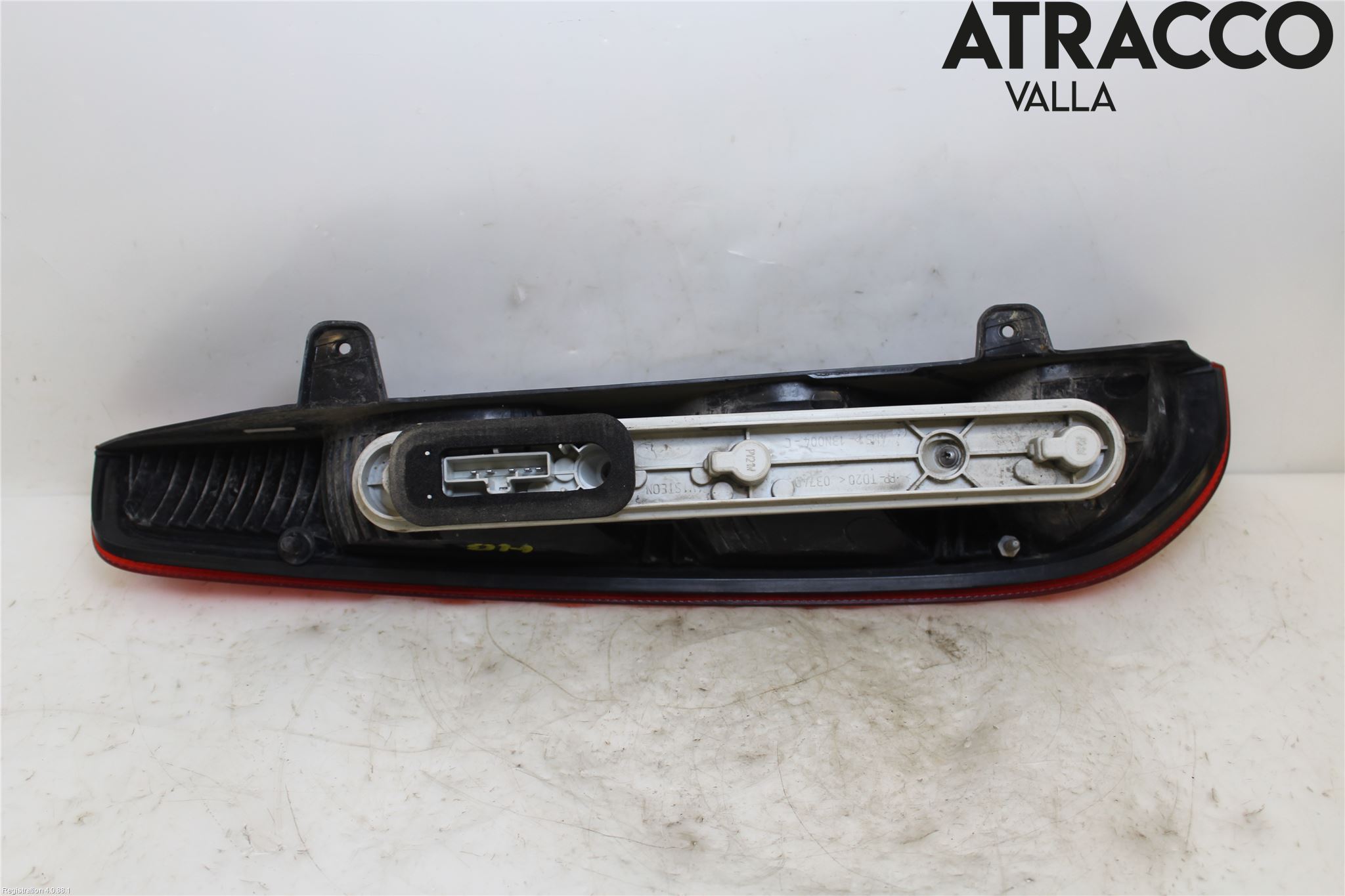 Ford FOCUS     04-07 Bakljus Höger