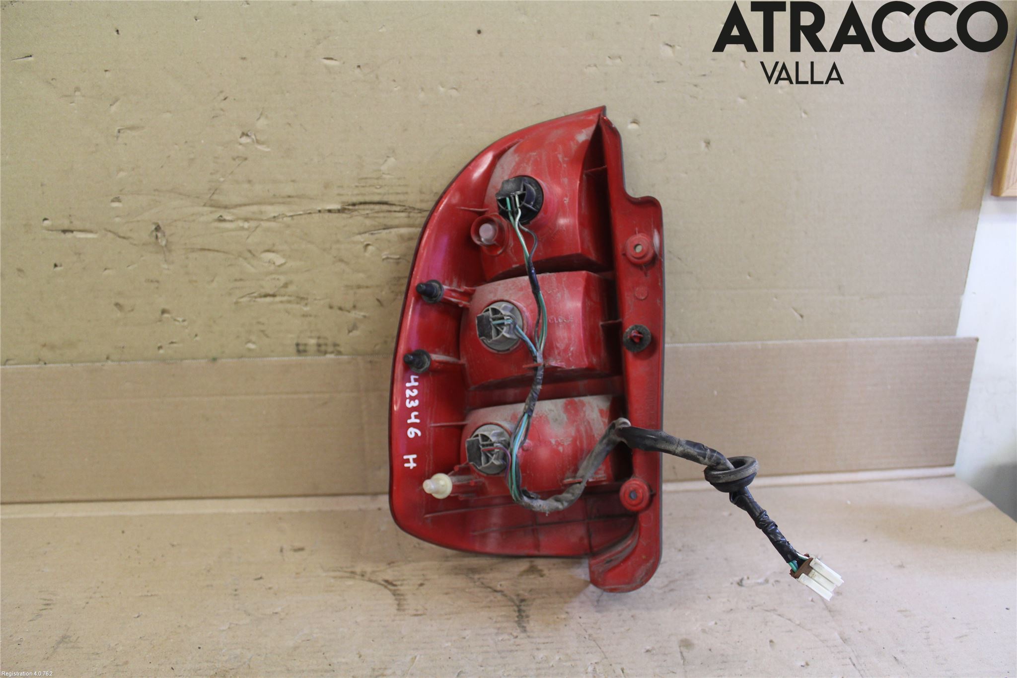 Mitsubishi SPACE STAR 98-05 Bakljus Höger