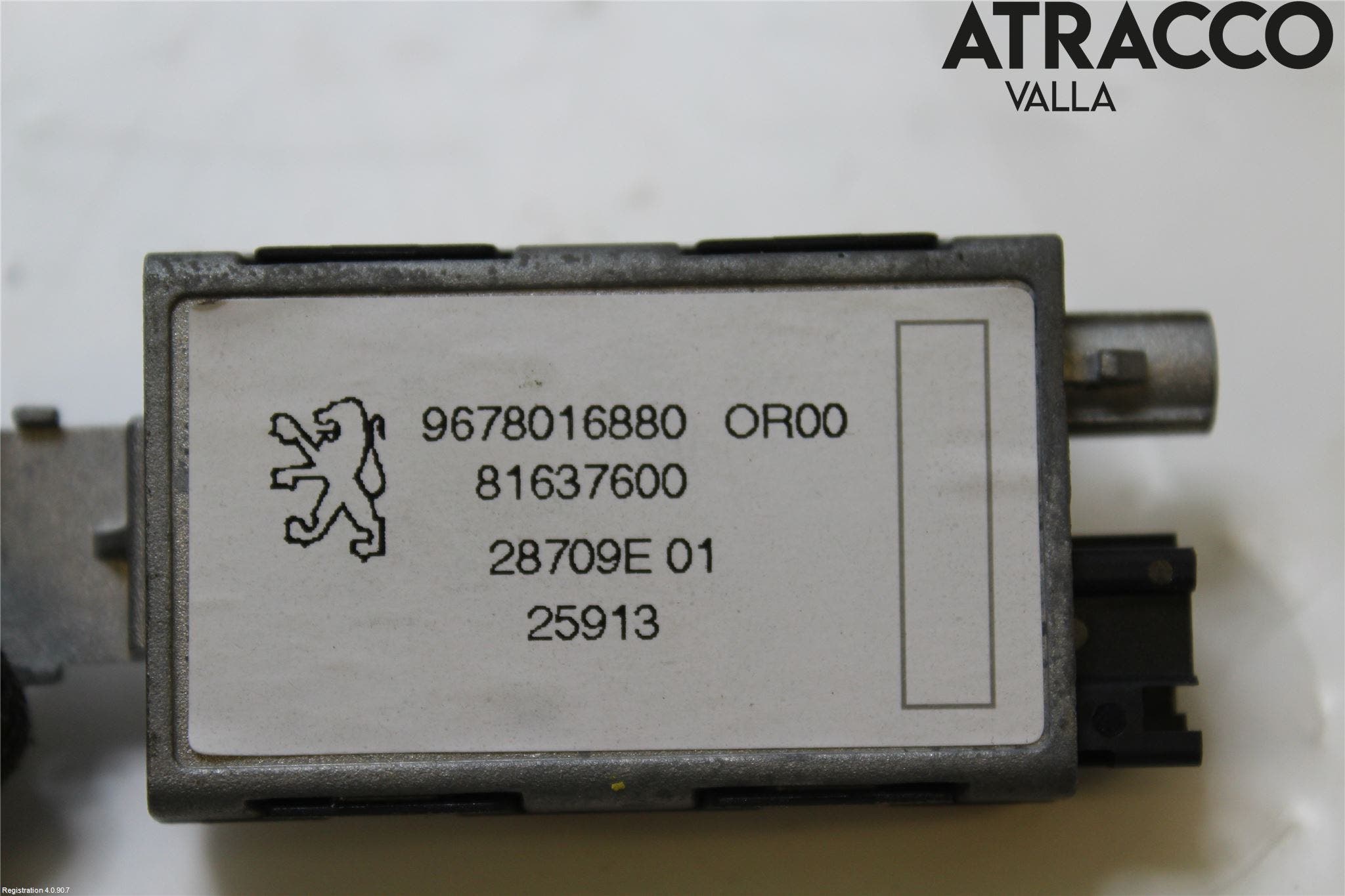 Peugeot 308 14-21 Antennförstärkare