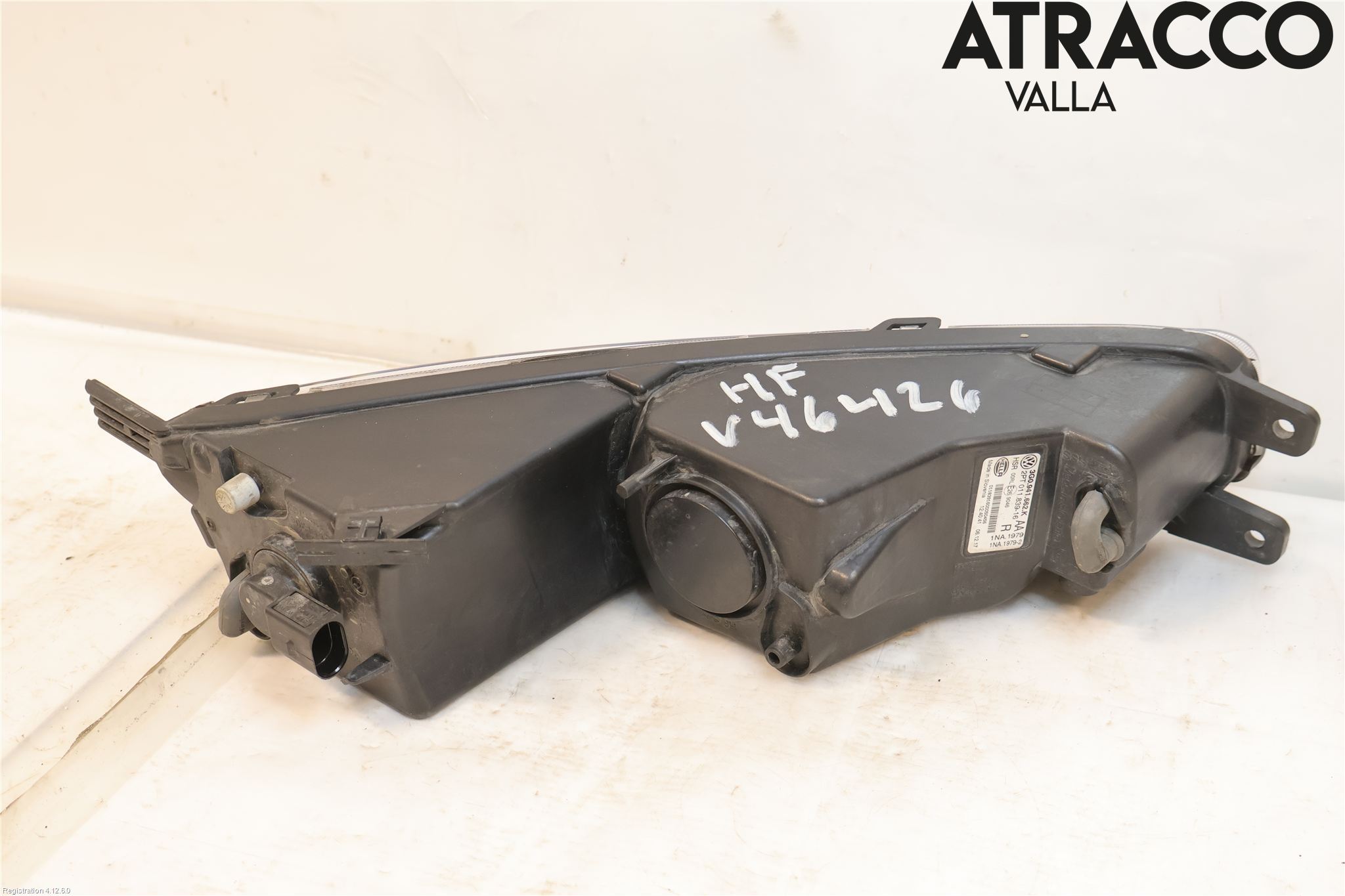 Volkswagen VW PASSAT 15-19 Dimljus-Varselljus Fram