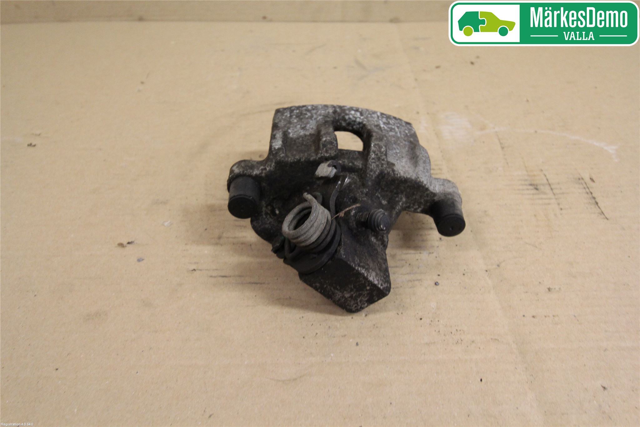 Ford TRANSIT/TOURNEO CONNECT 13-22 Bromsok Bak Höger