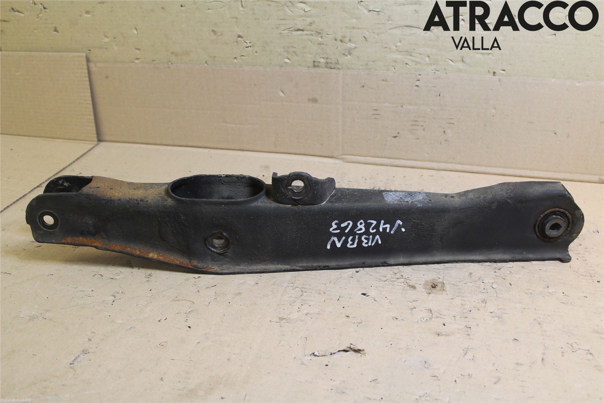 Fiat FREEMONT Bärarm Bak Vänster