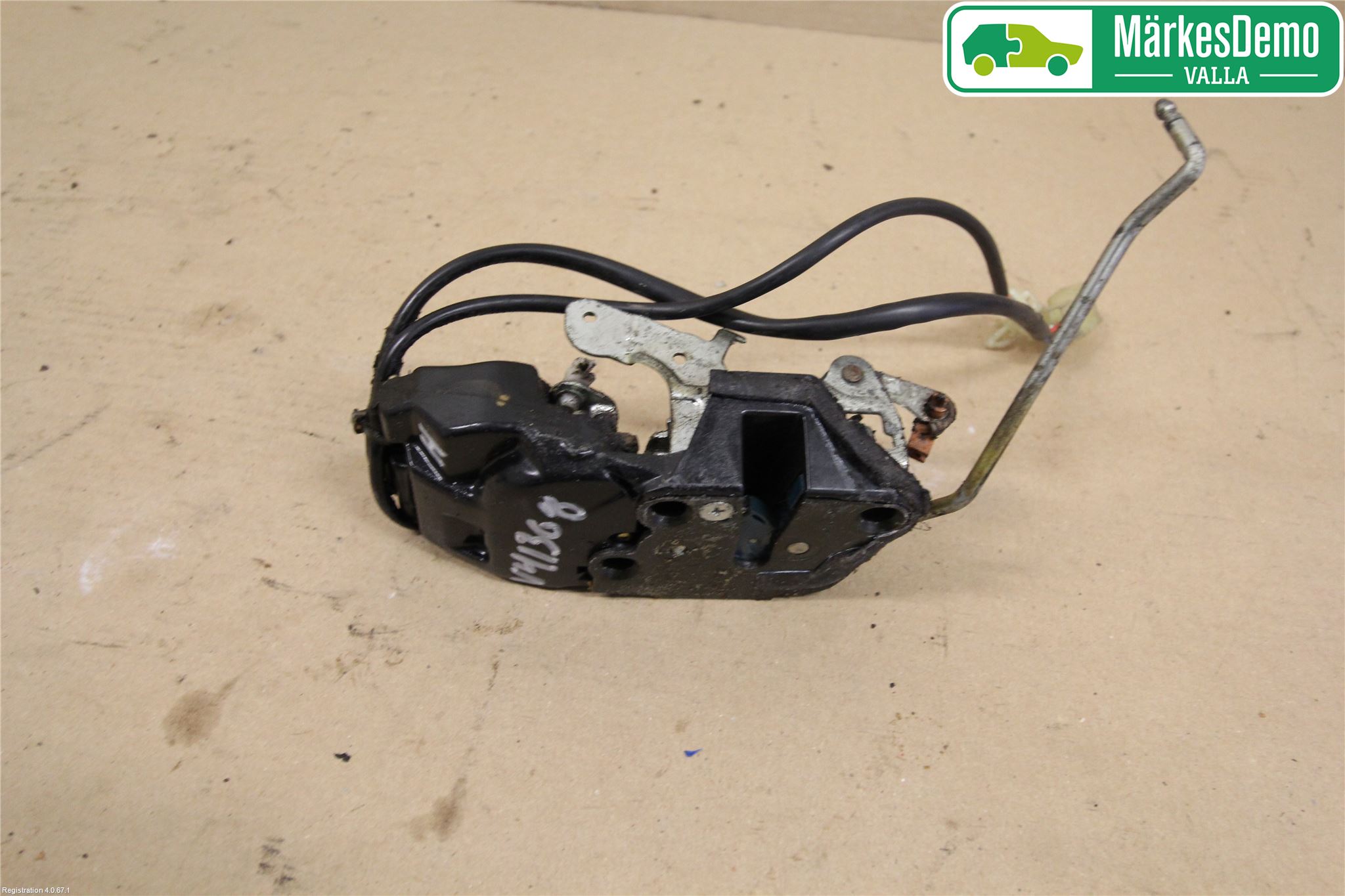 Suzuki VITARA 88-98 Låskista-Dörrlås