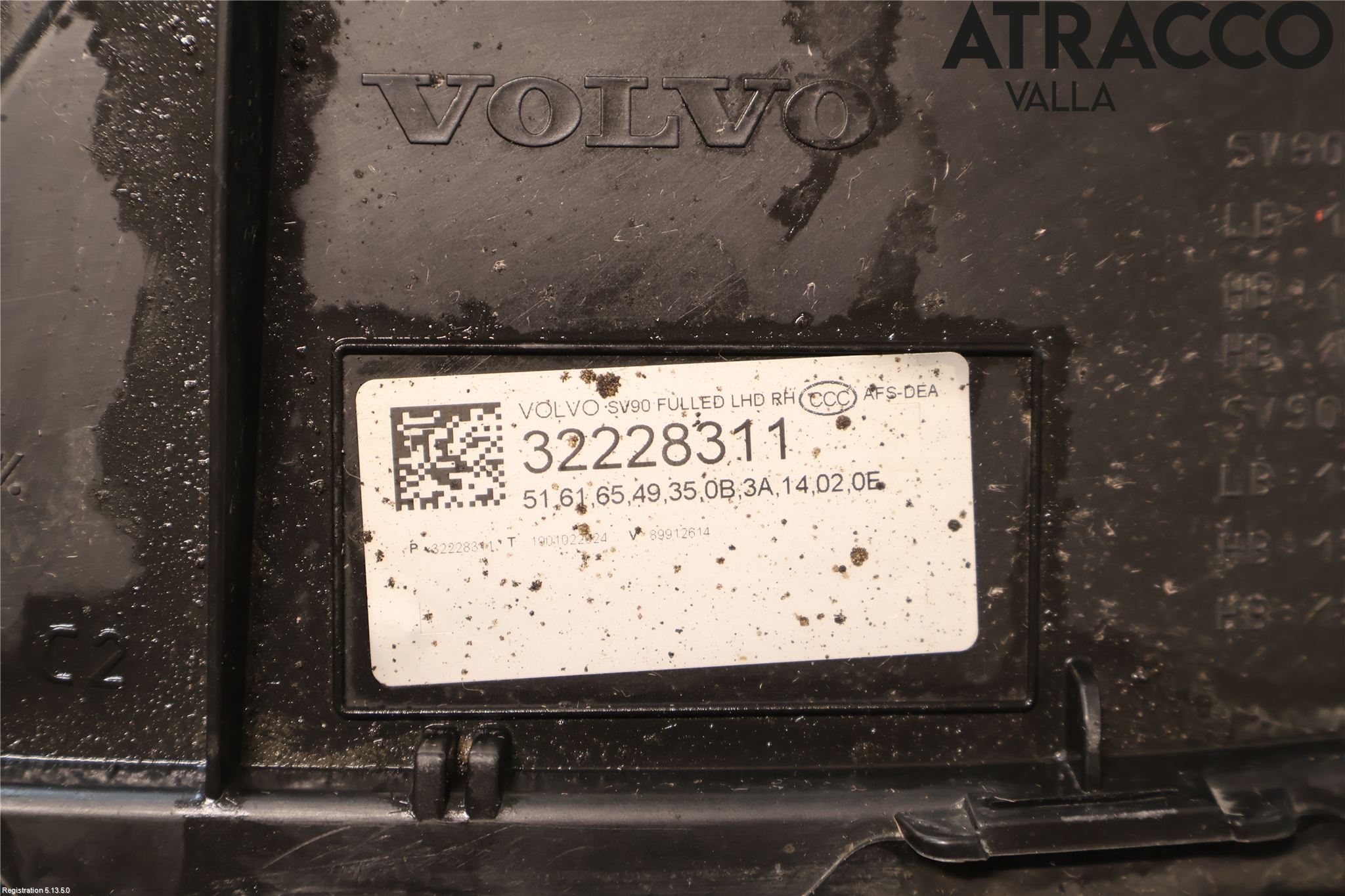Volvo V90 17->> Strålkastare Höger