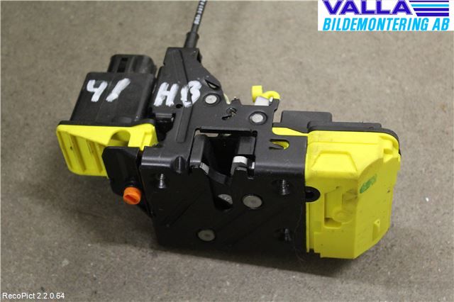 Volvo V70 05-08 Låskista-Dörrlås