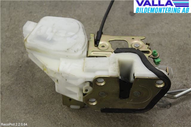 Mitsubishi OUTLANDER 01-07 Låskista-Dörrlås