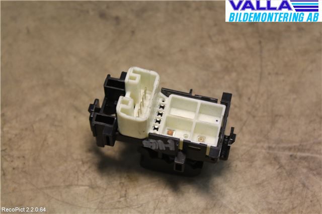 Toyota AURIS 07-09 Strömställare Elhiss