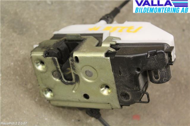 Citroen C3 -04 Låskista-Dörrlås